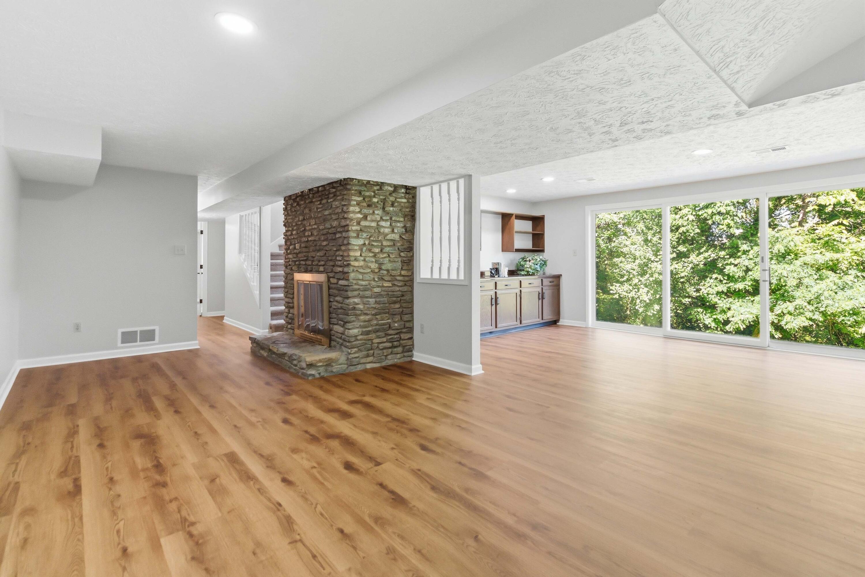 159 Lakeshore Drive Property Photo 43