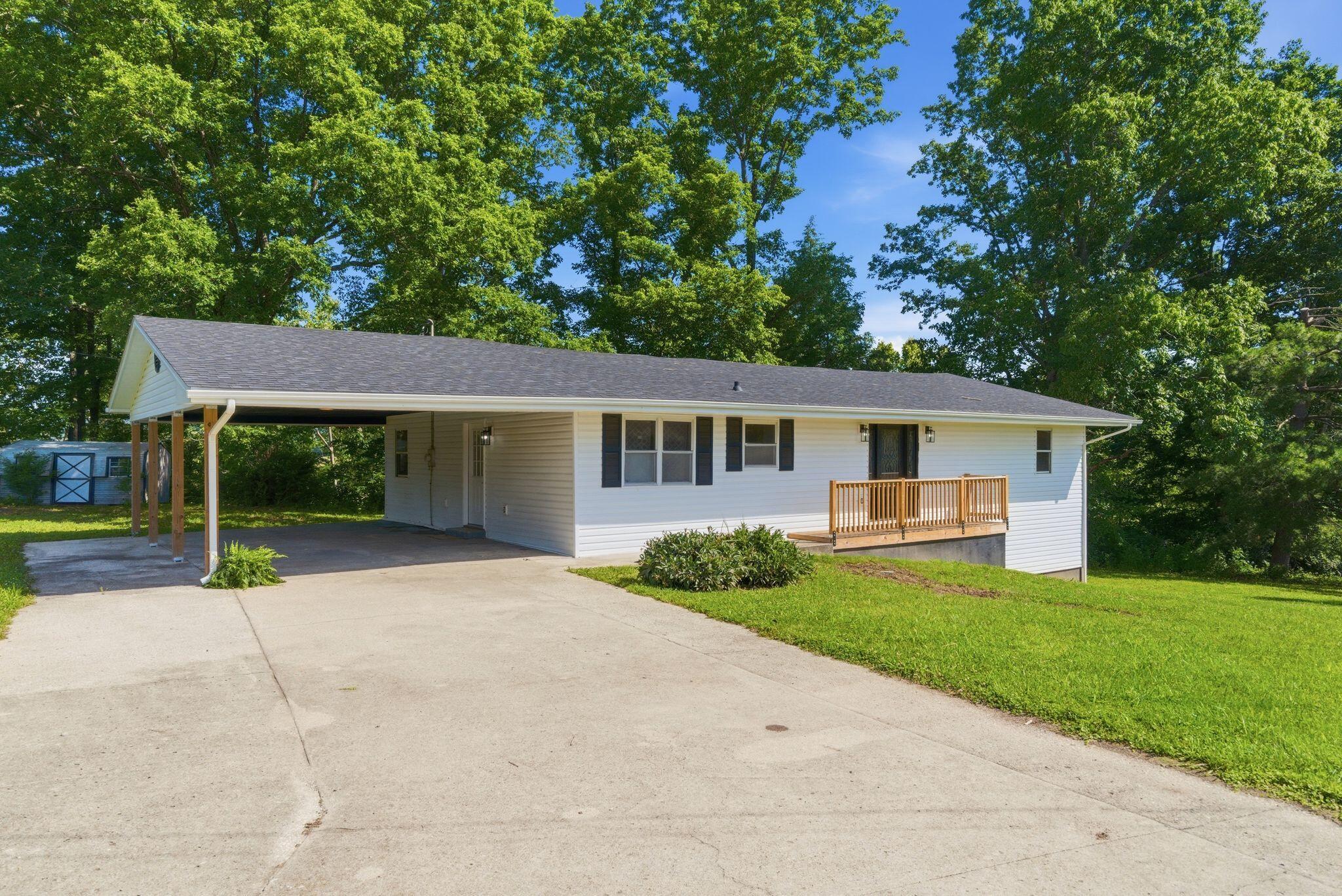 306 Allen Drive Property Photo 1