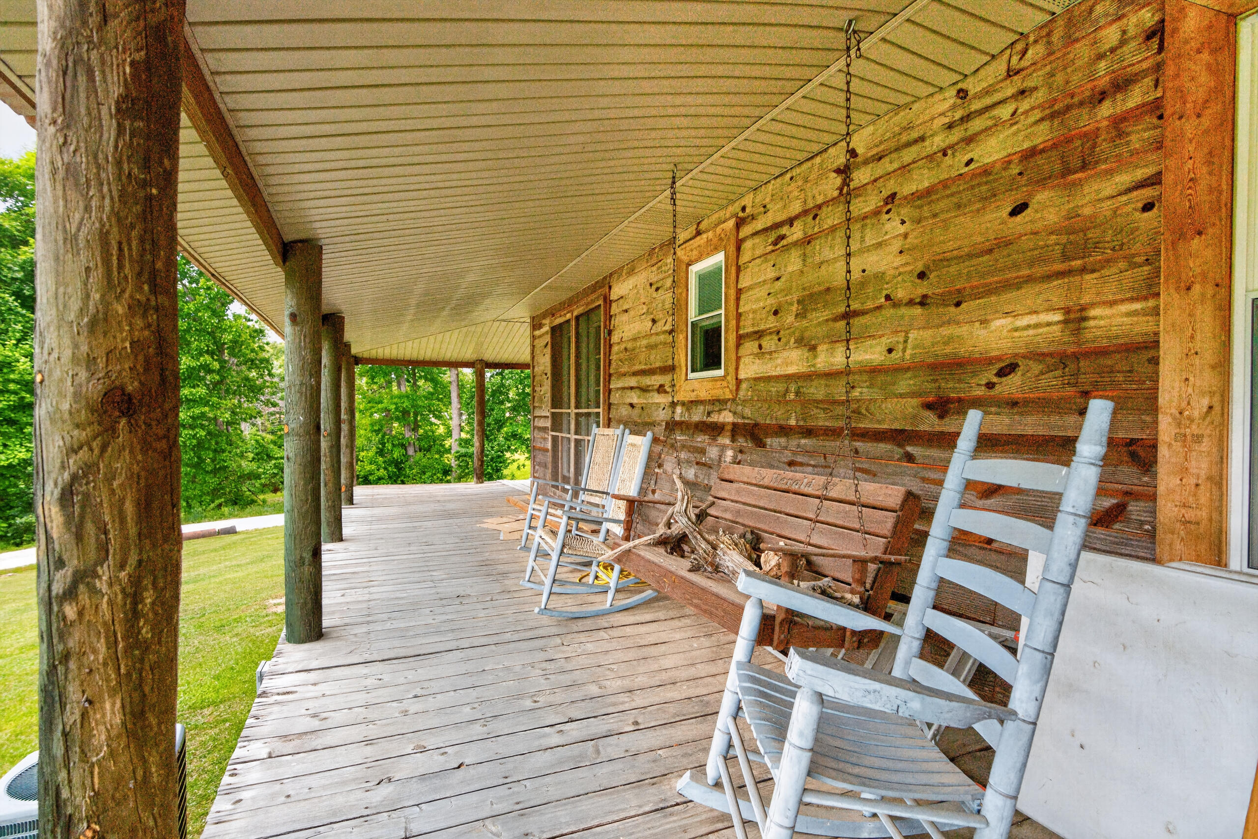 978 State Hwy 1064 Property Photo 7