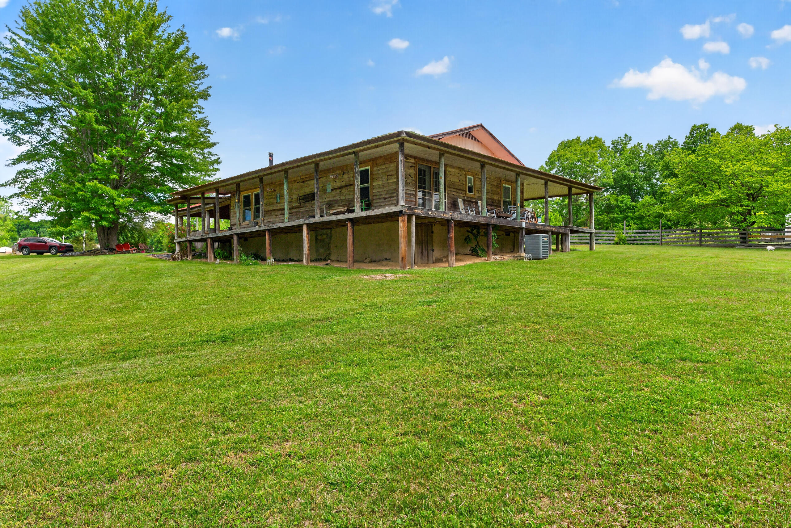 978 State Hwy 1064 Property Photo 33
