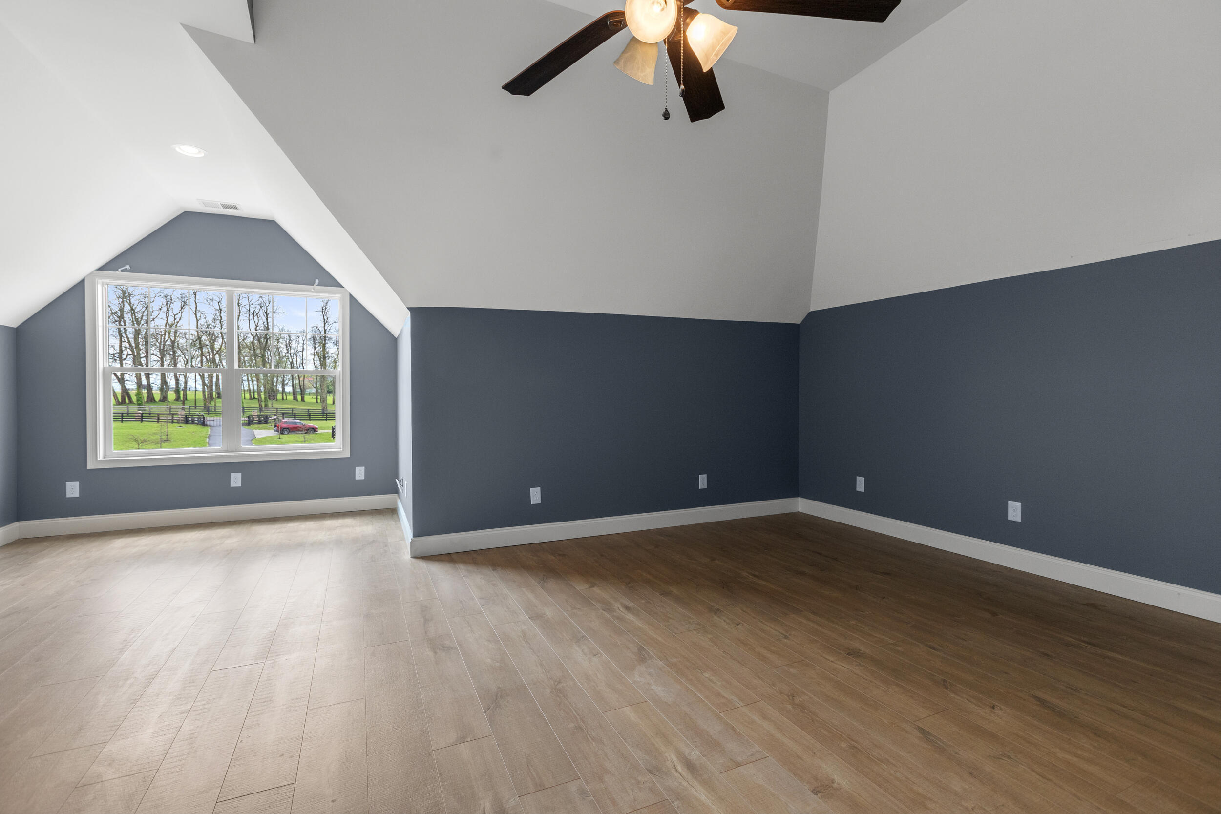 5121 Jacks Creek Pike Property Photo 48