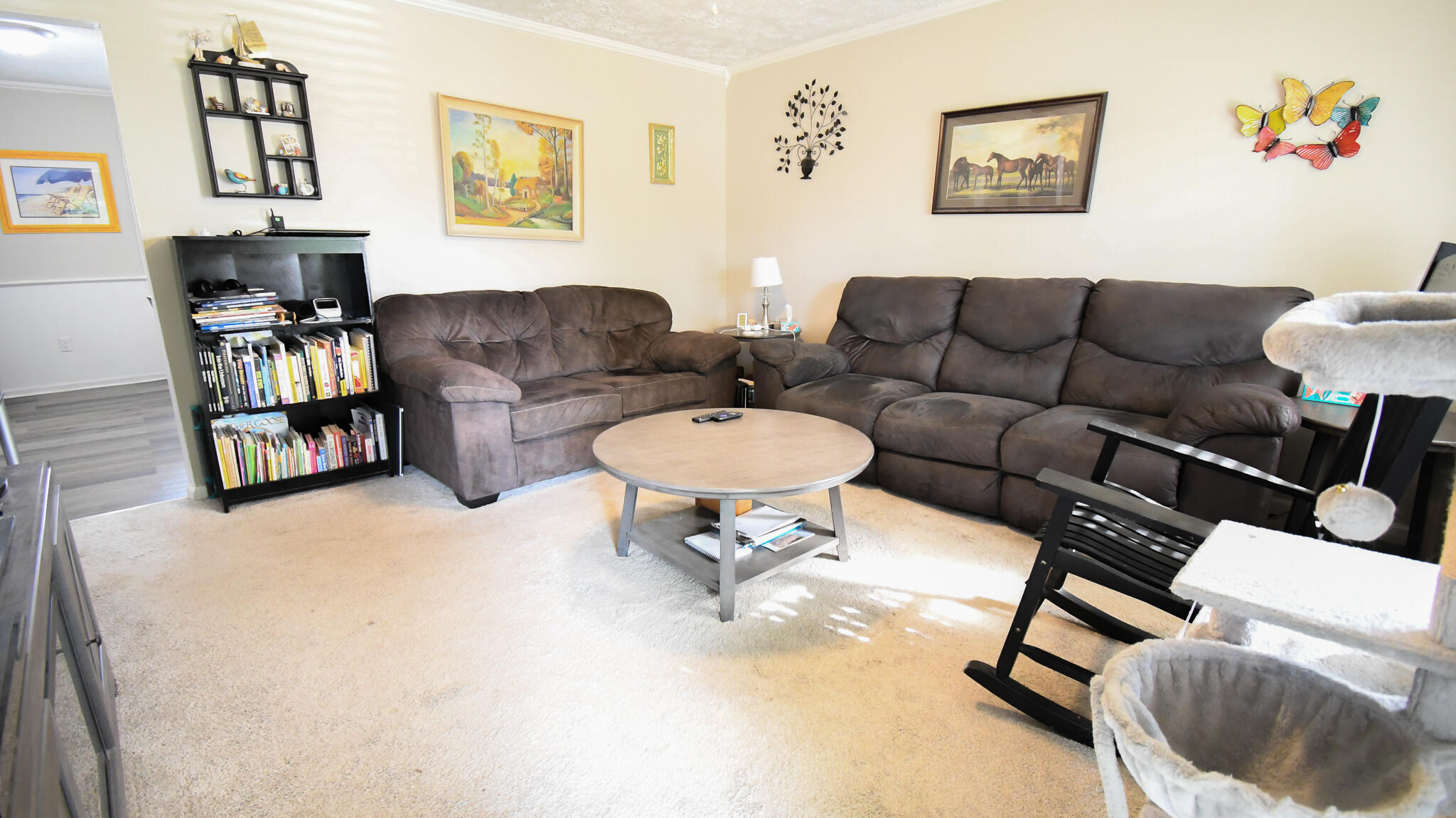 745 Ellerson Drive Property Photo 2