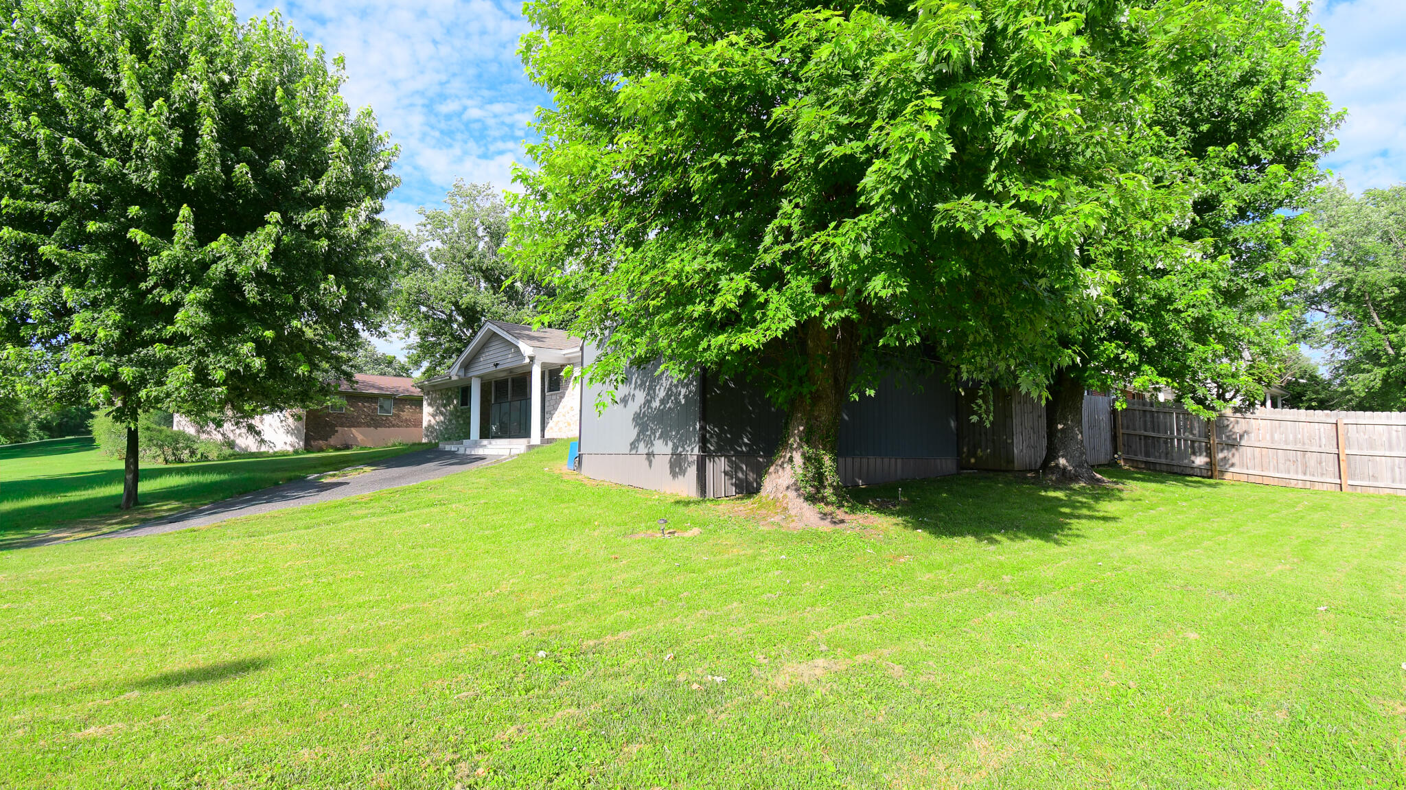 745 Ellerson Drive Property Photo 25