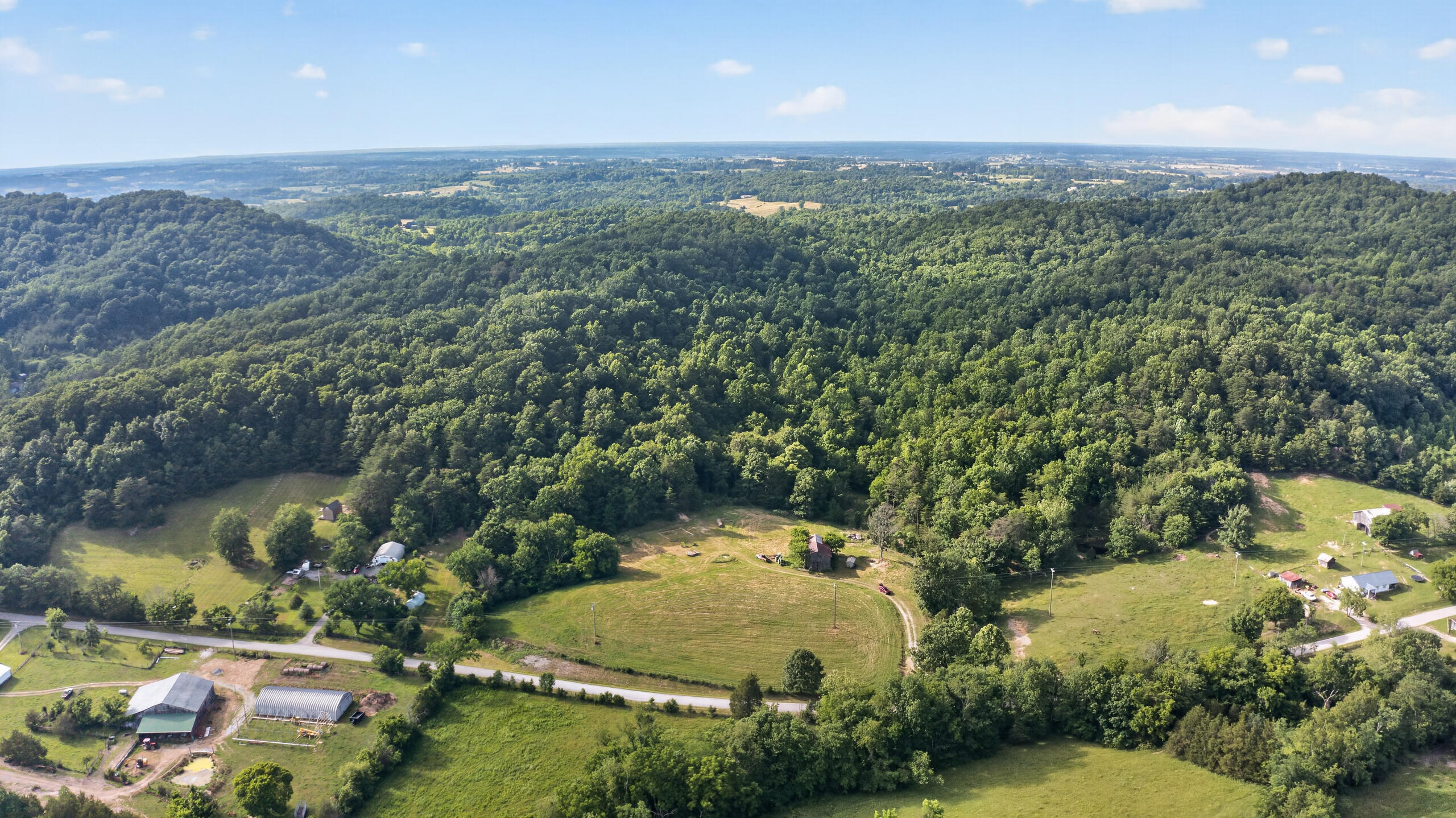 2953 Harmons Lick Road Property Photo 2