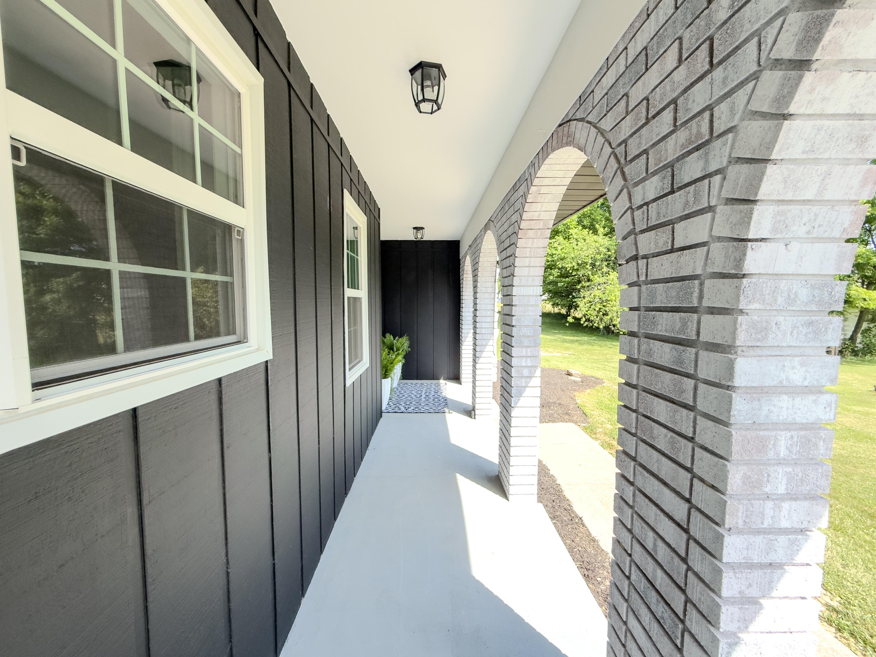 585 Standard Avenue Property Photo 5