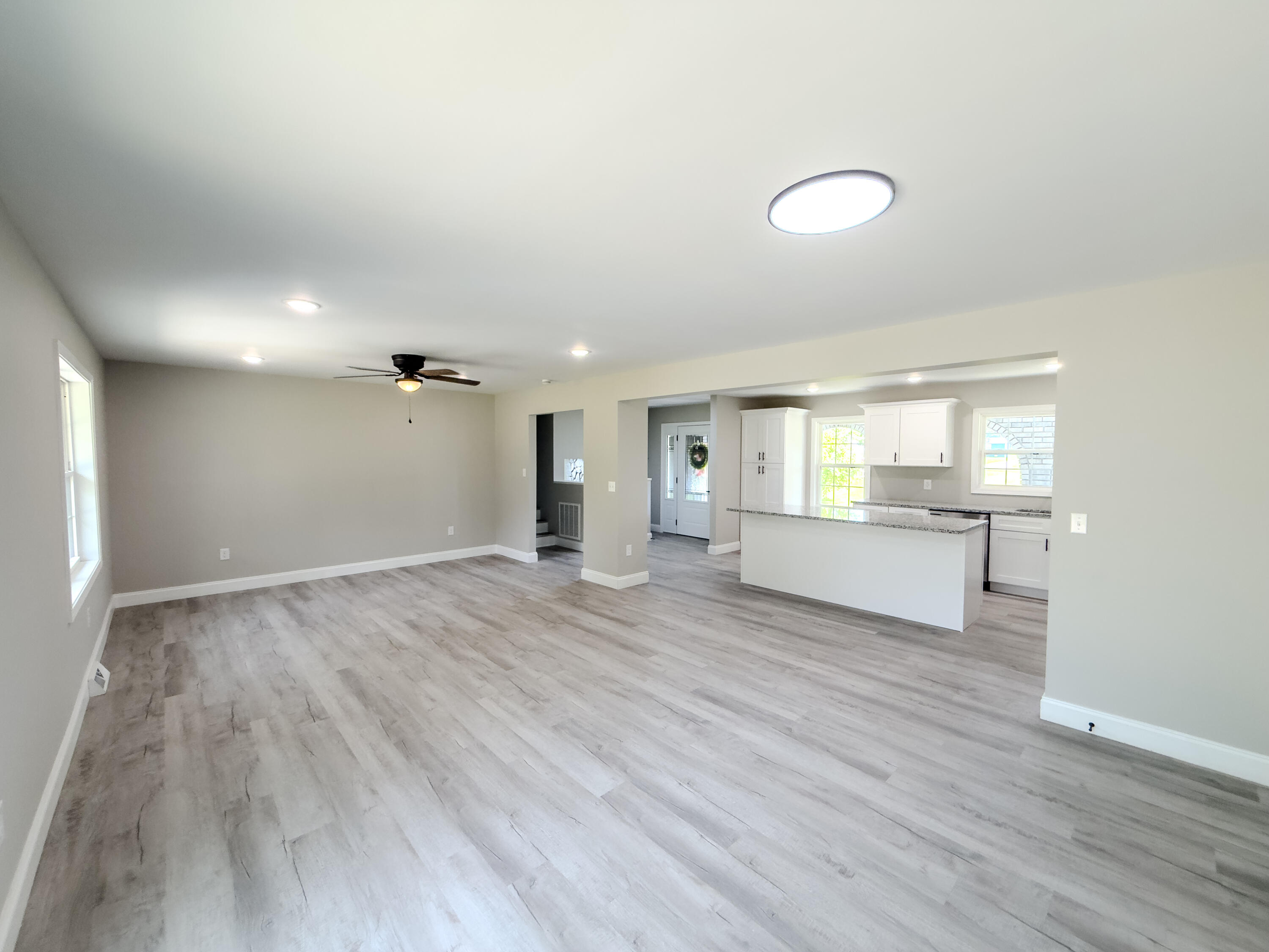 585 Standard Avenue Property Photo 22