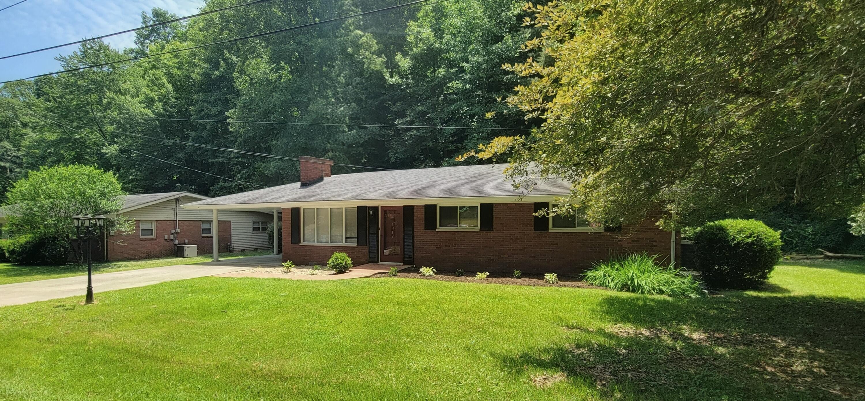 1217 Knapp Avenue Property Photo 5