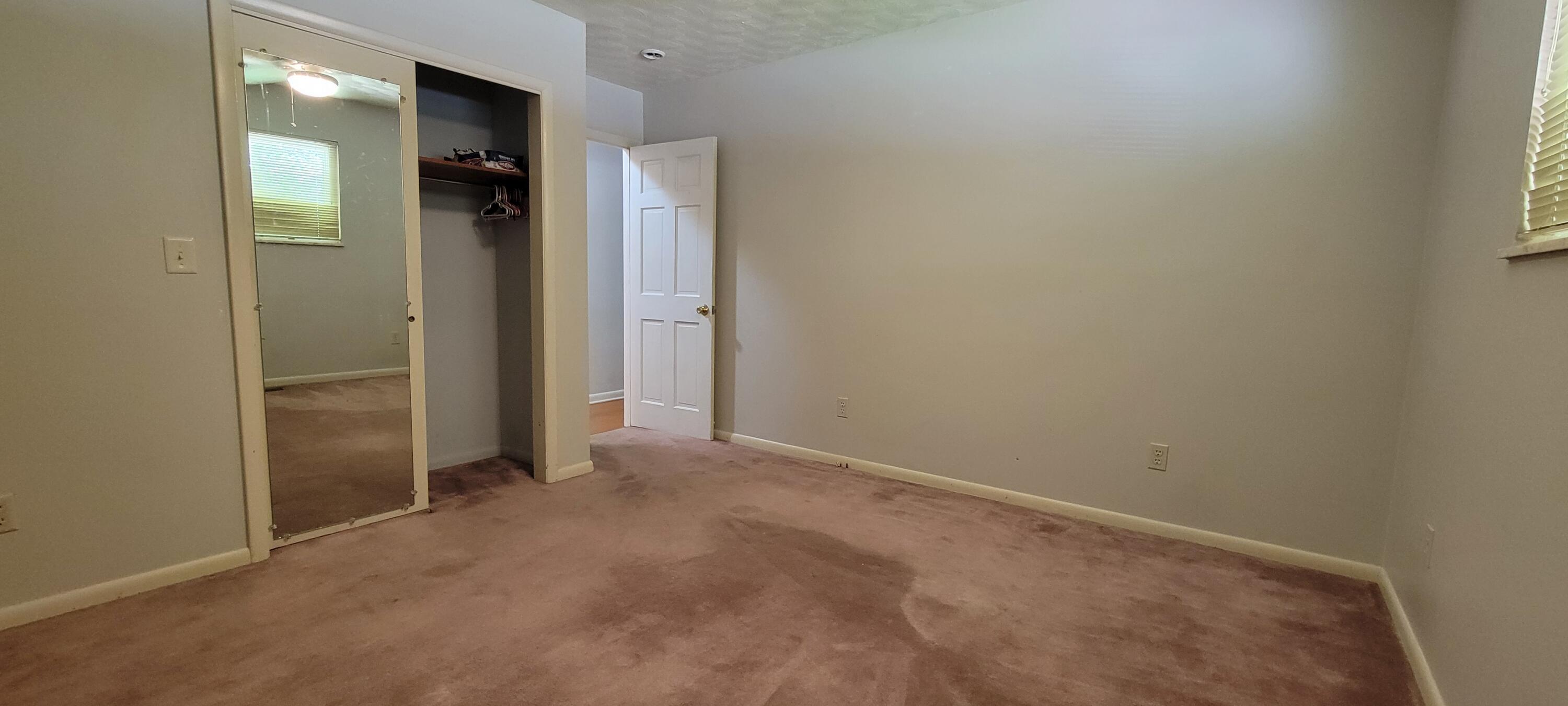1217 Knapp Avenue Property Photo 14