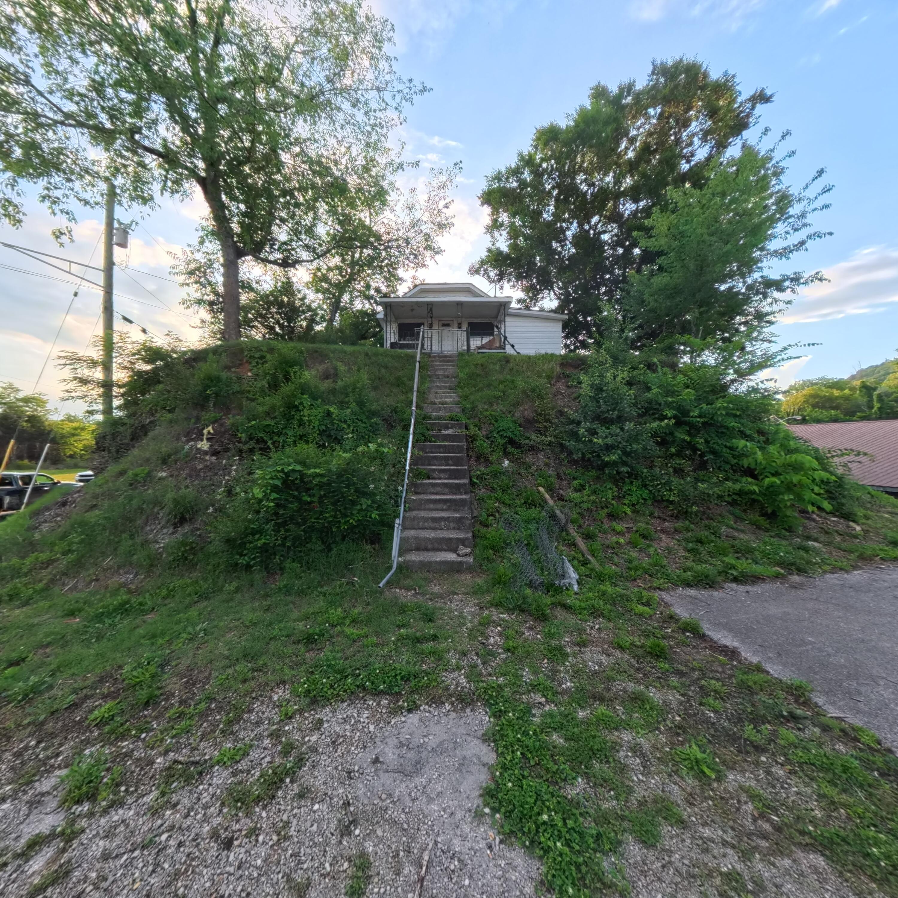 803 Main Property Photo 2