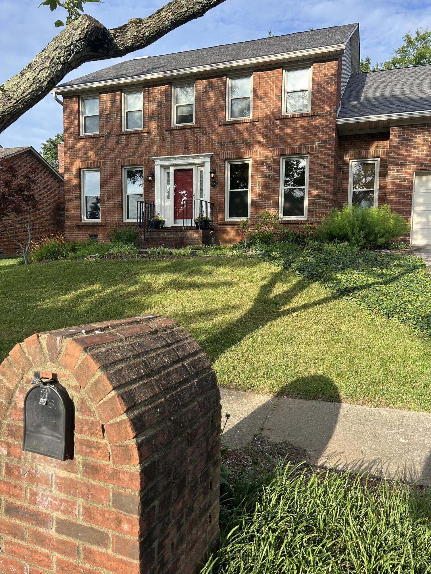 520 Ridgewater Court Property Photo 1