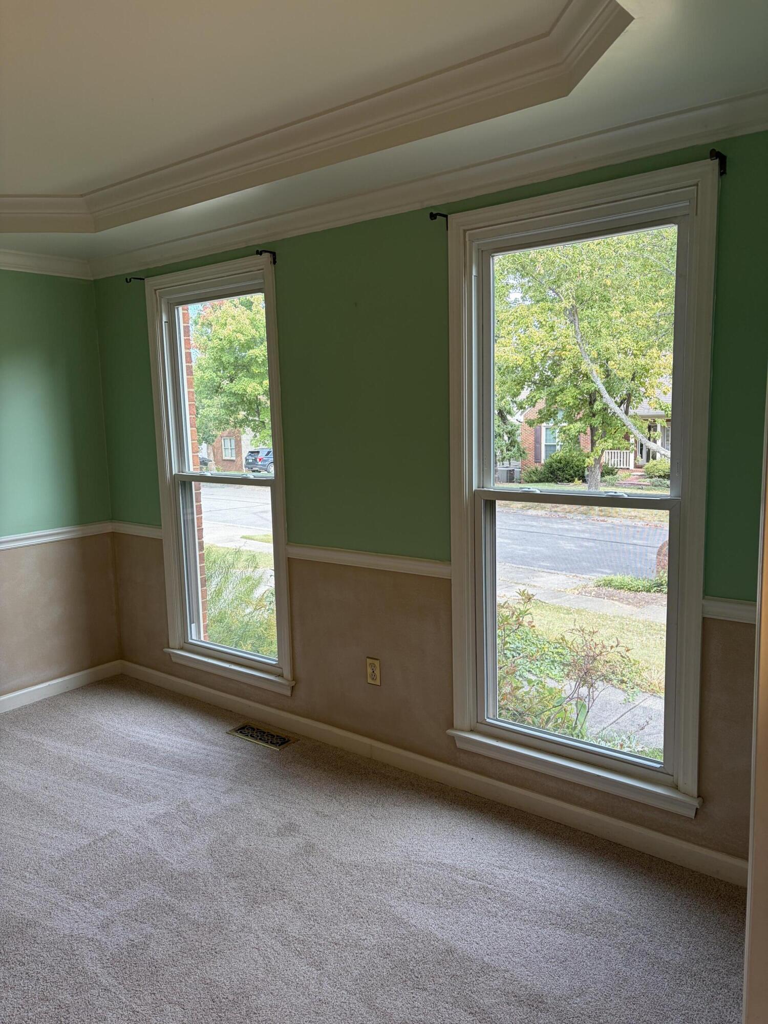 520 Ridgewater Court Property Photo 8