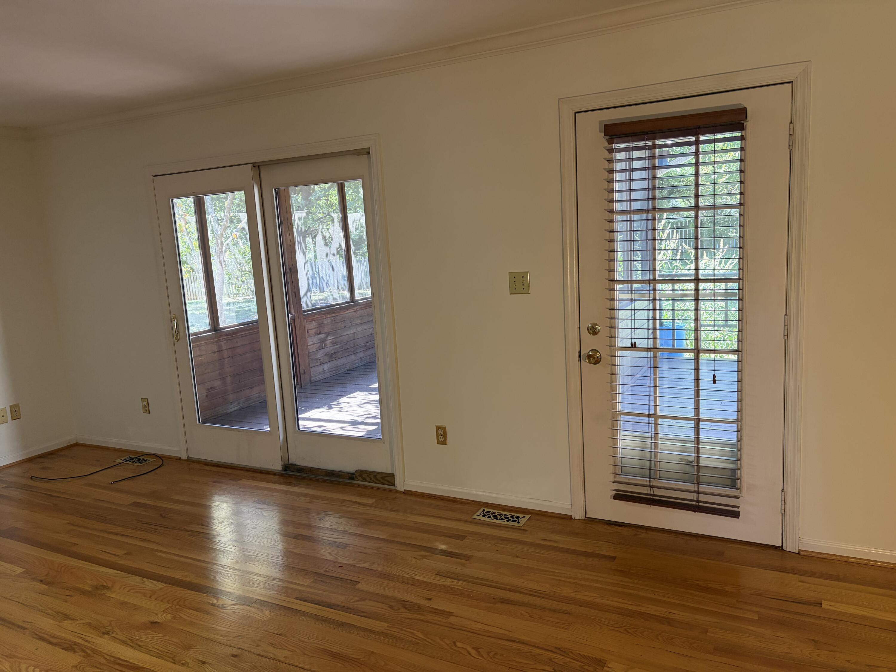 520 Ridgewater Court Property Photo 16