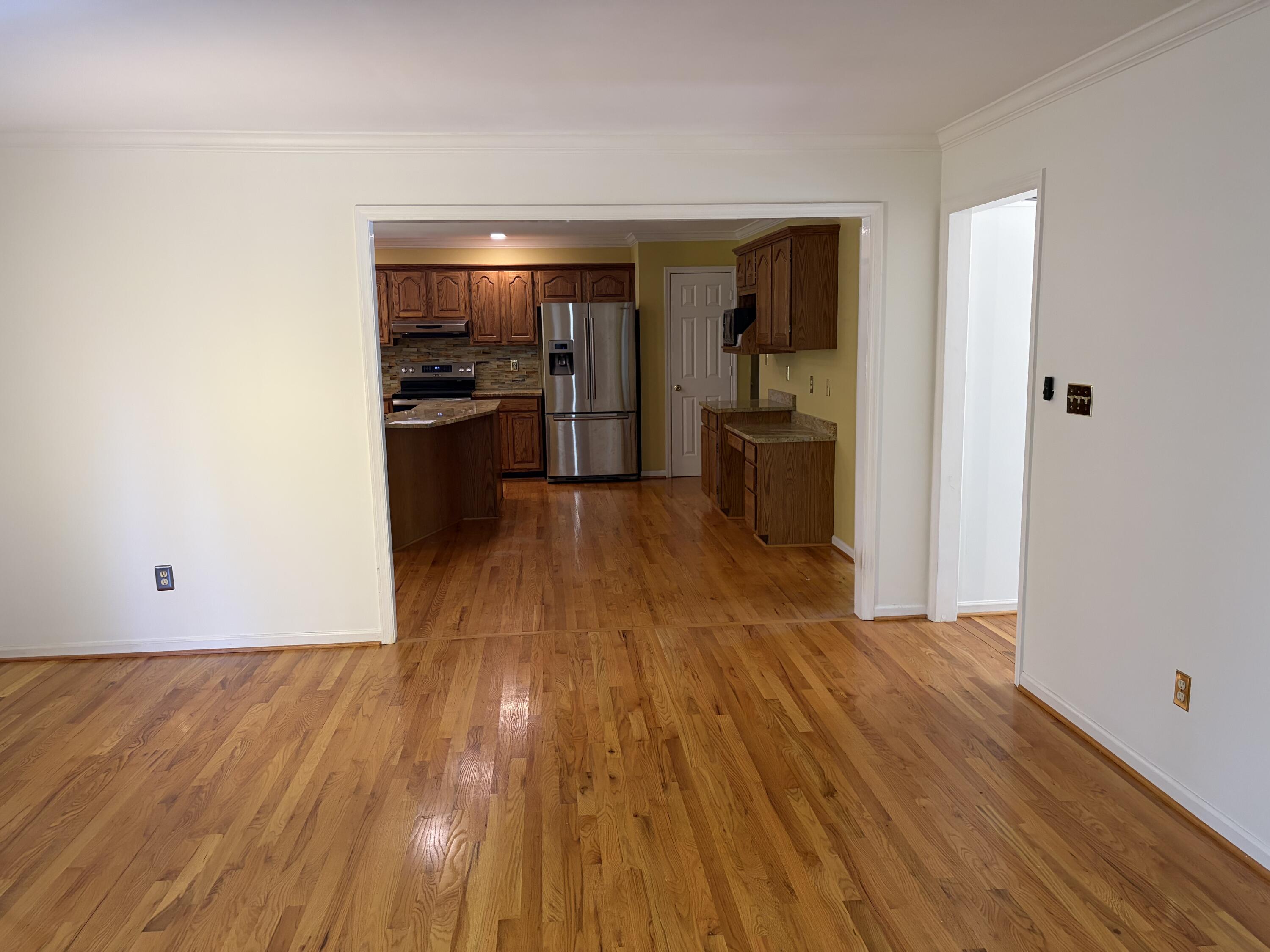 520 Ridgewater Court Property Photo 17