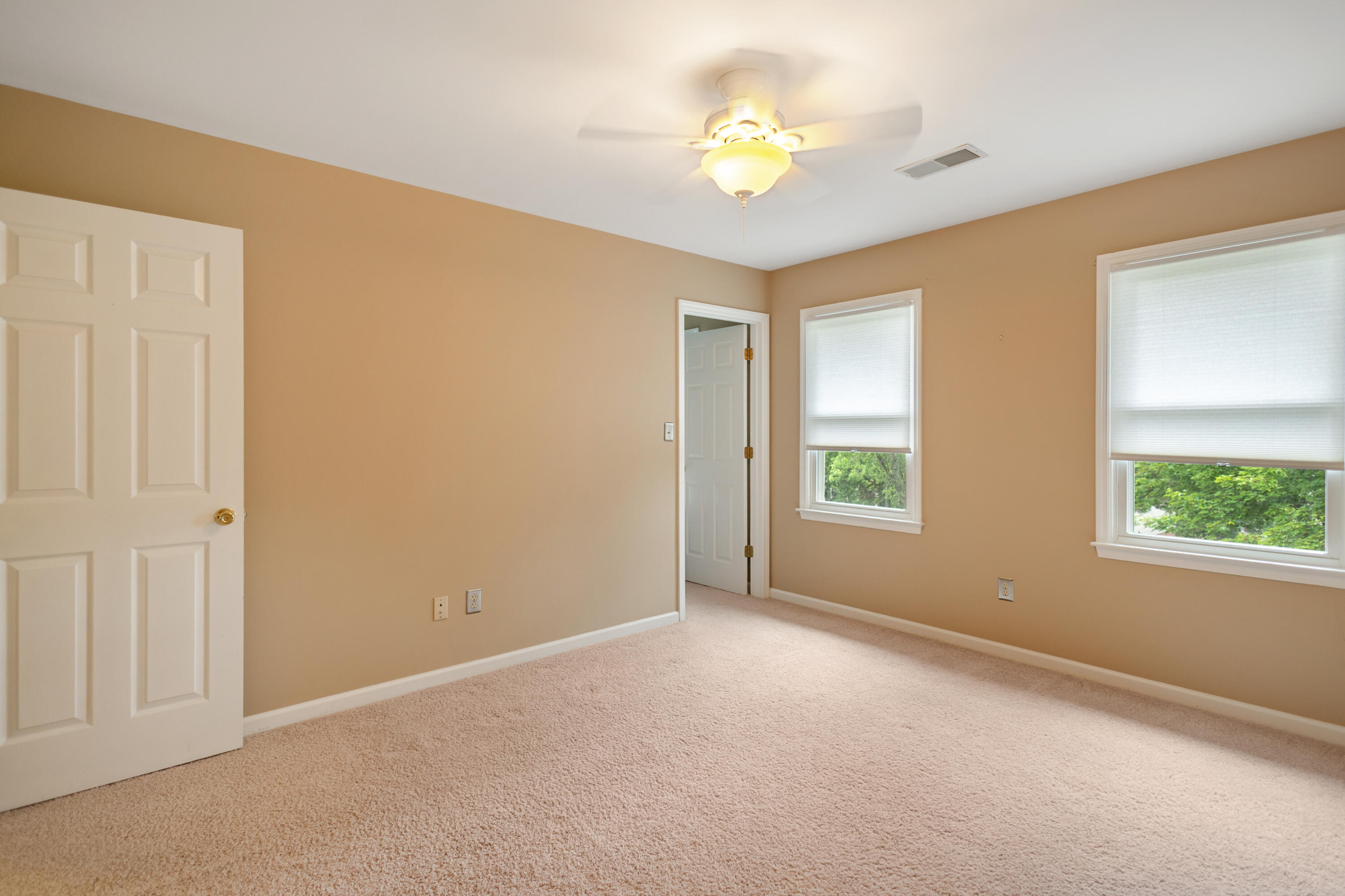 520 Ridgewater Court Property Photo 20