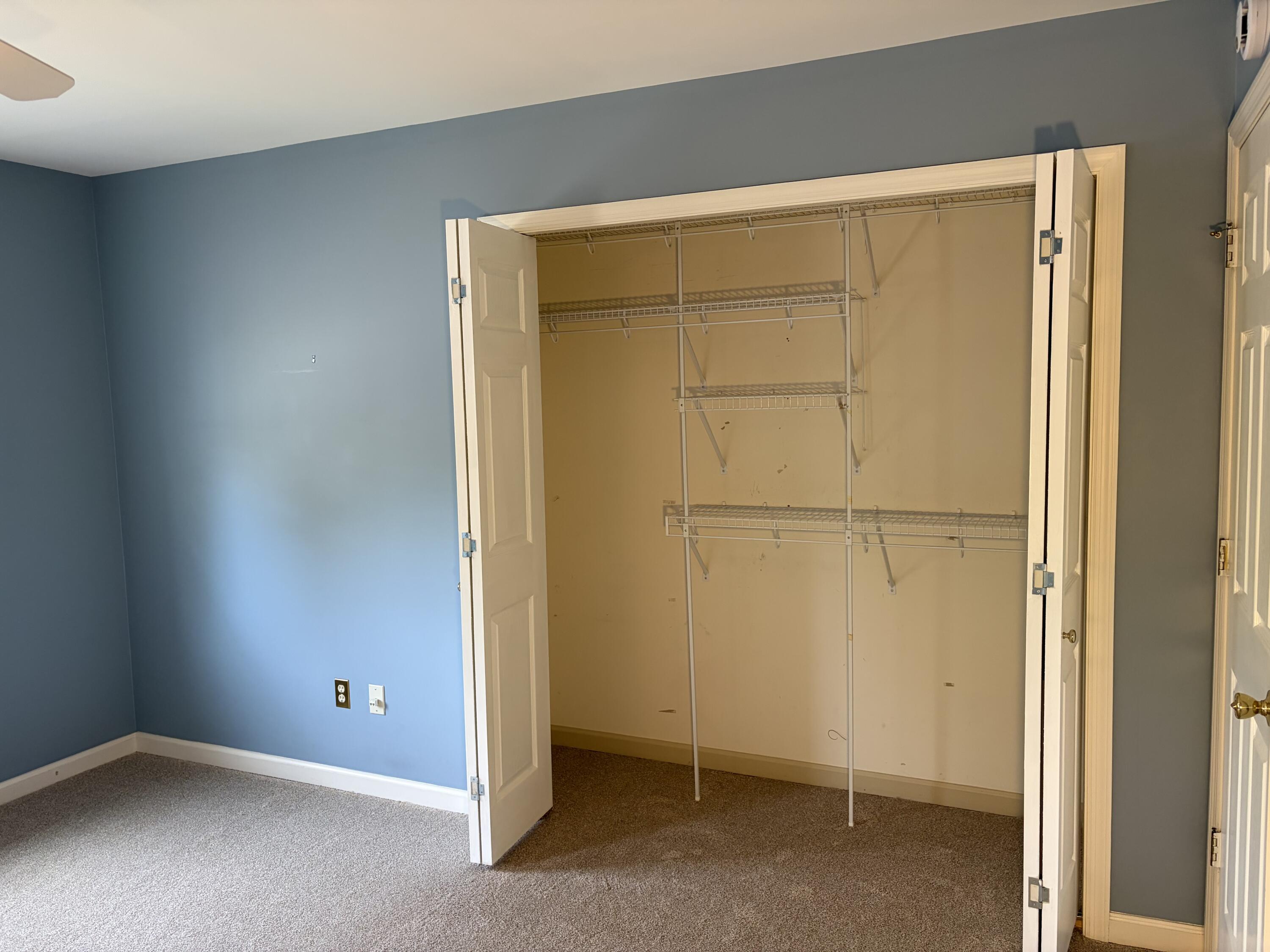 520 Ridgewater Court Property Photo 27