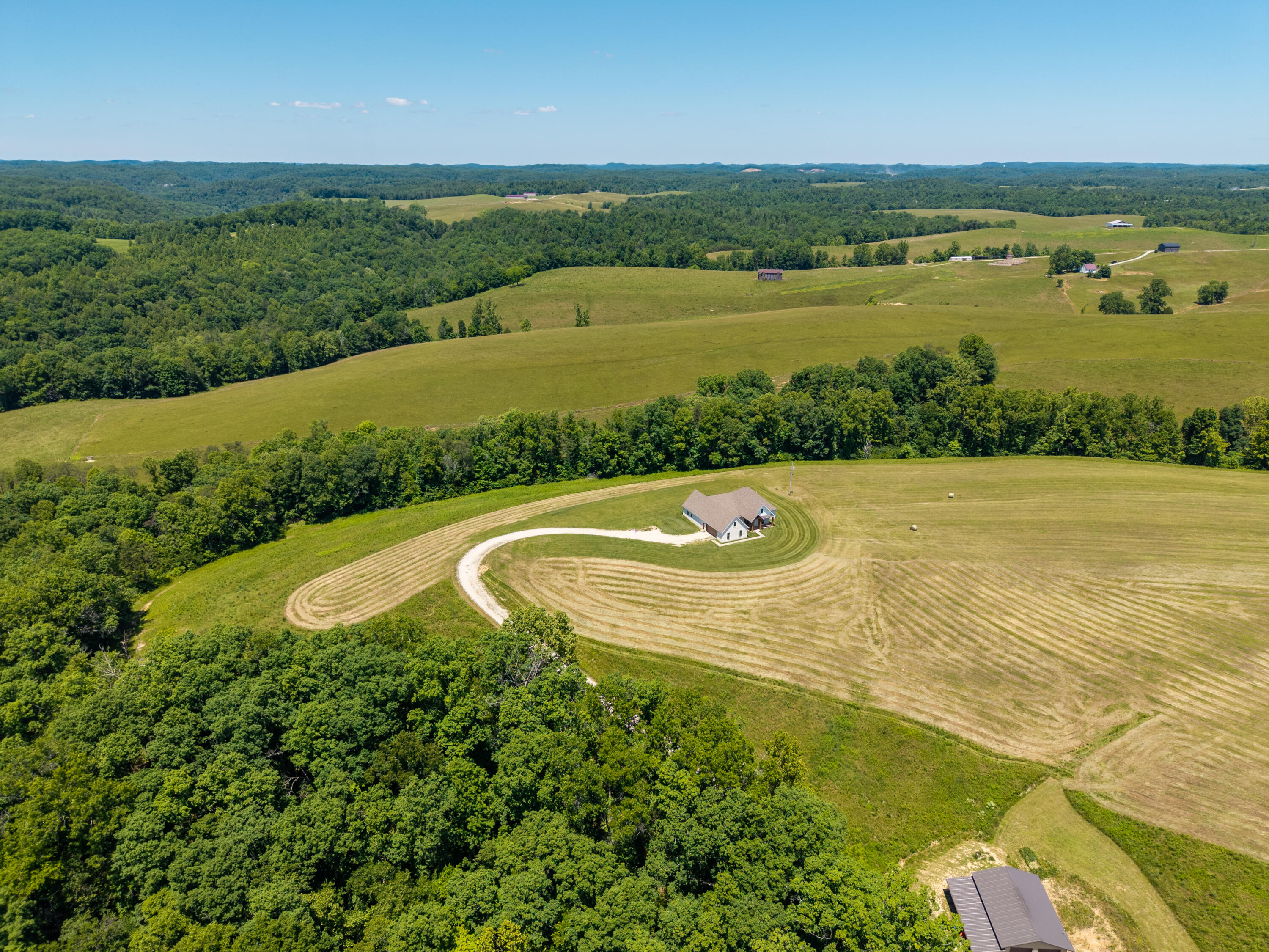 2380 Highway 976 Property Photo 11
