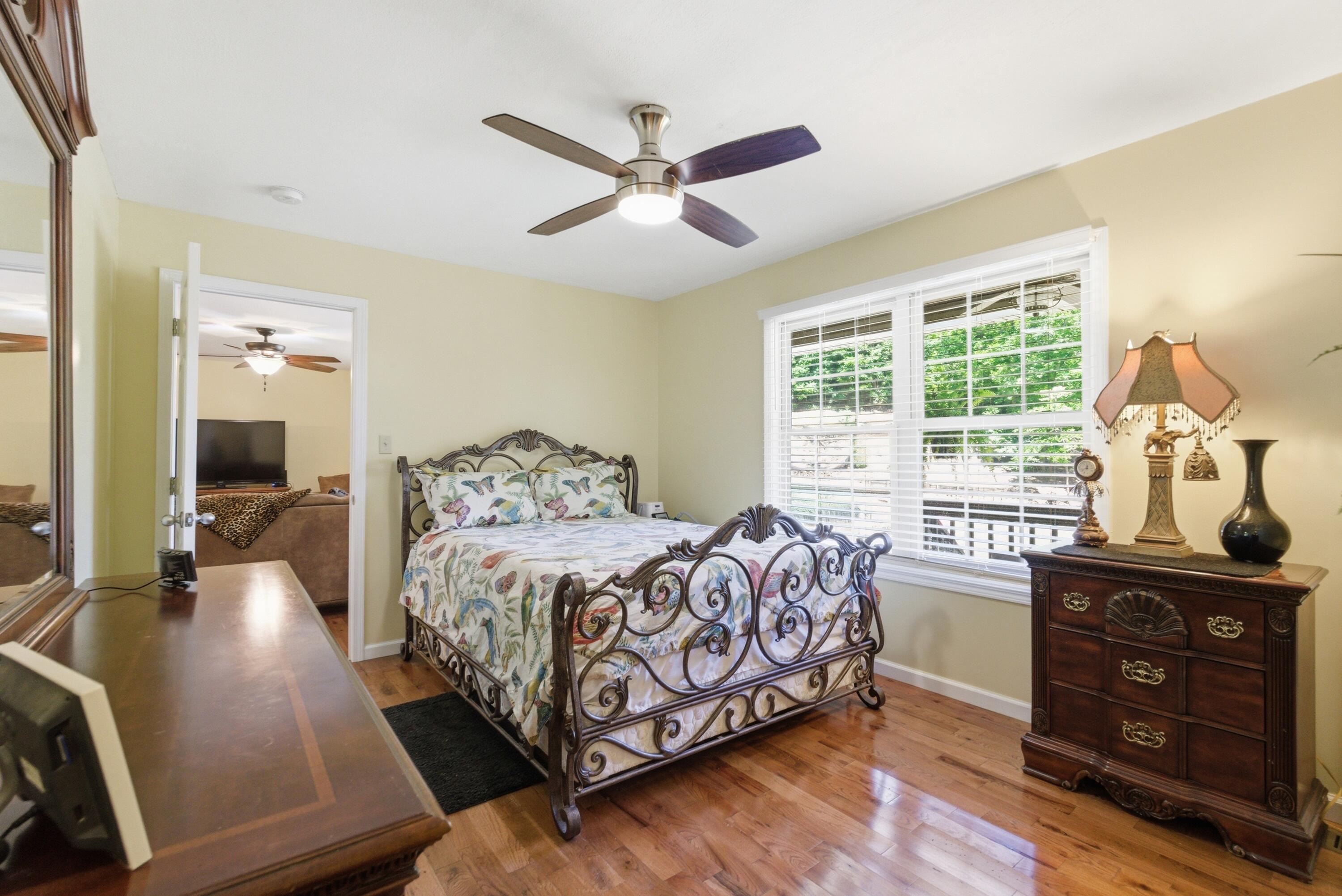 850 Cliffs Edge Road Property Photo 19