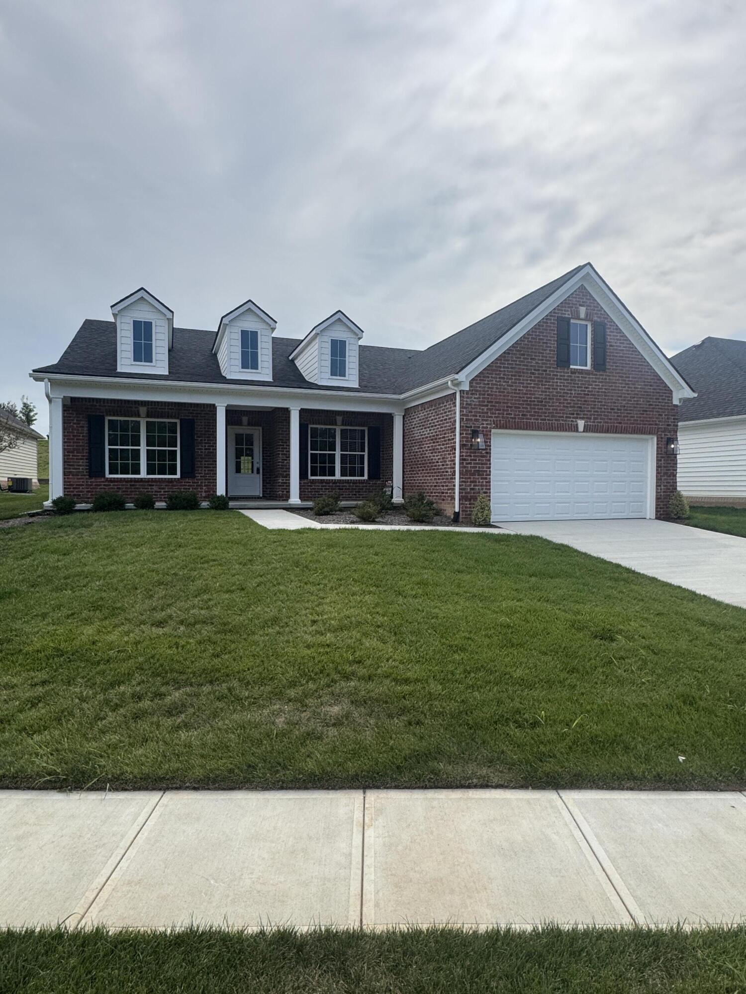 142 Winding Crk Drive Property Photo 19