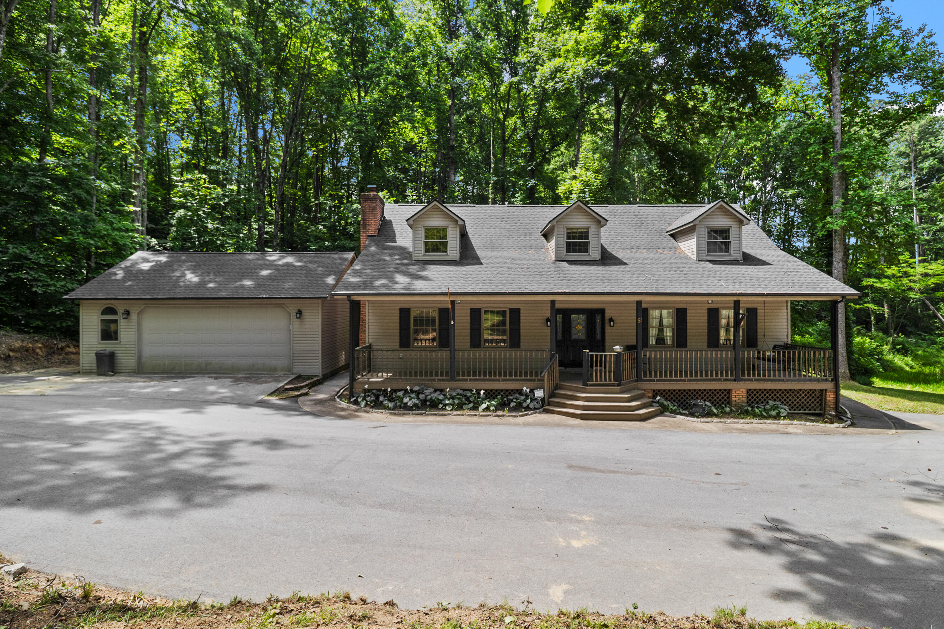 51 Tamarack Trace Property Photo 3