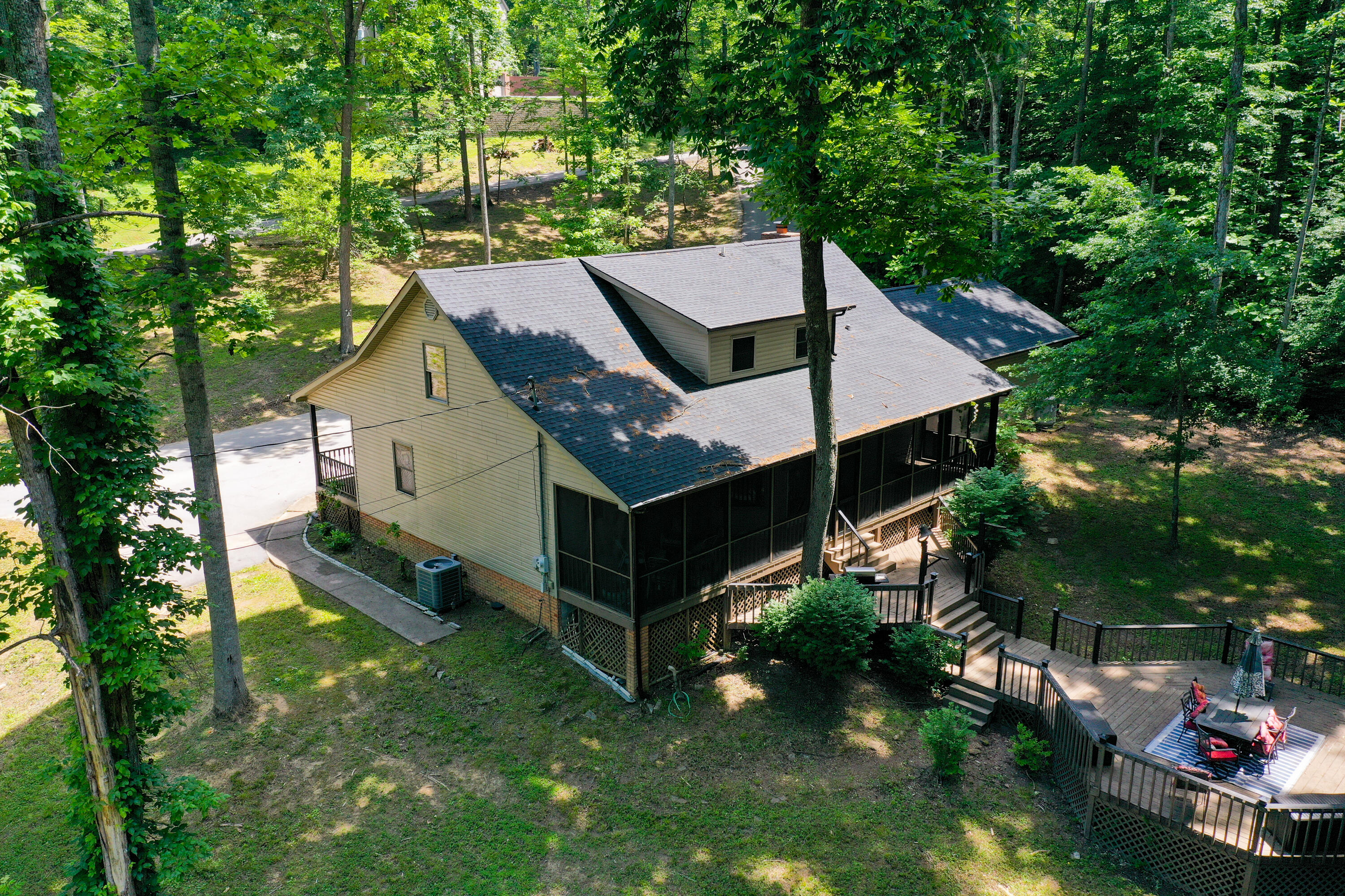 51 Tamarack Trace Property Photo 5