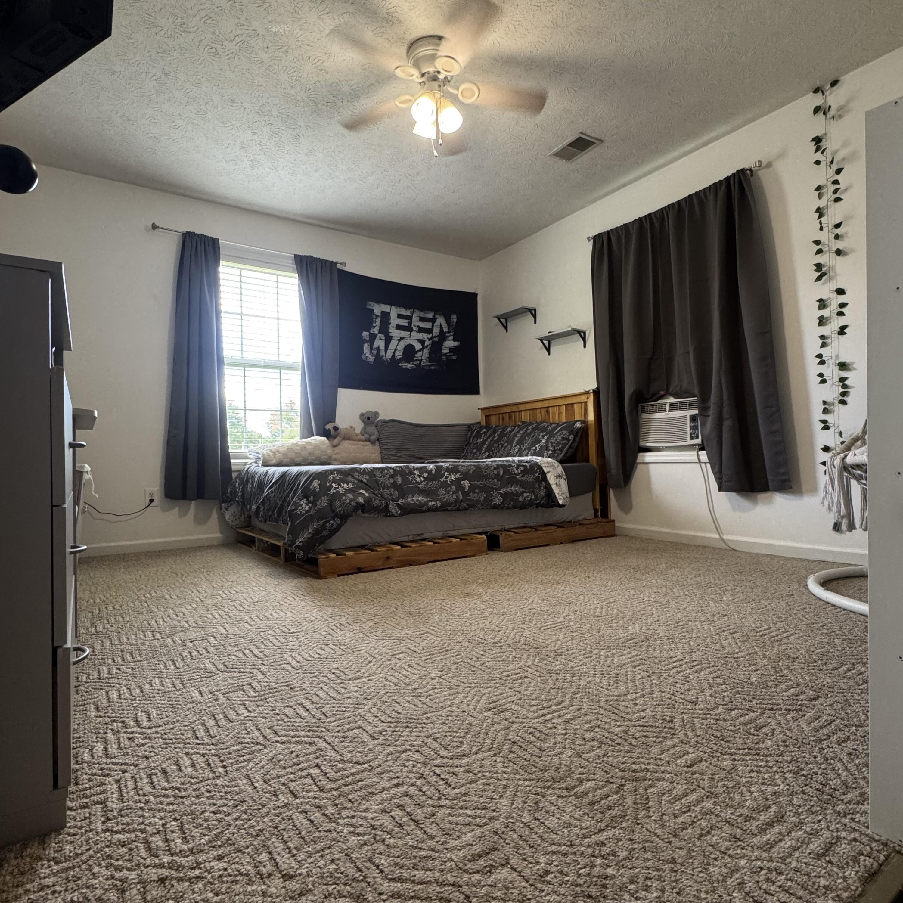 109 Dillon Court Property Photo 14