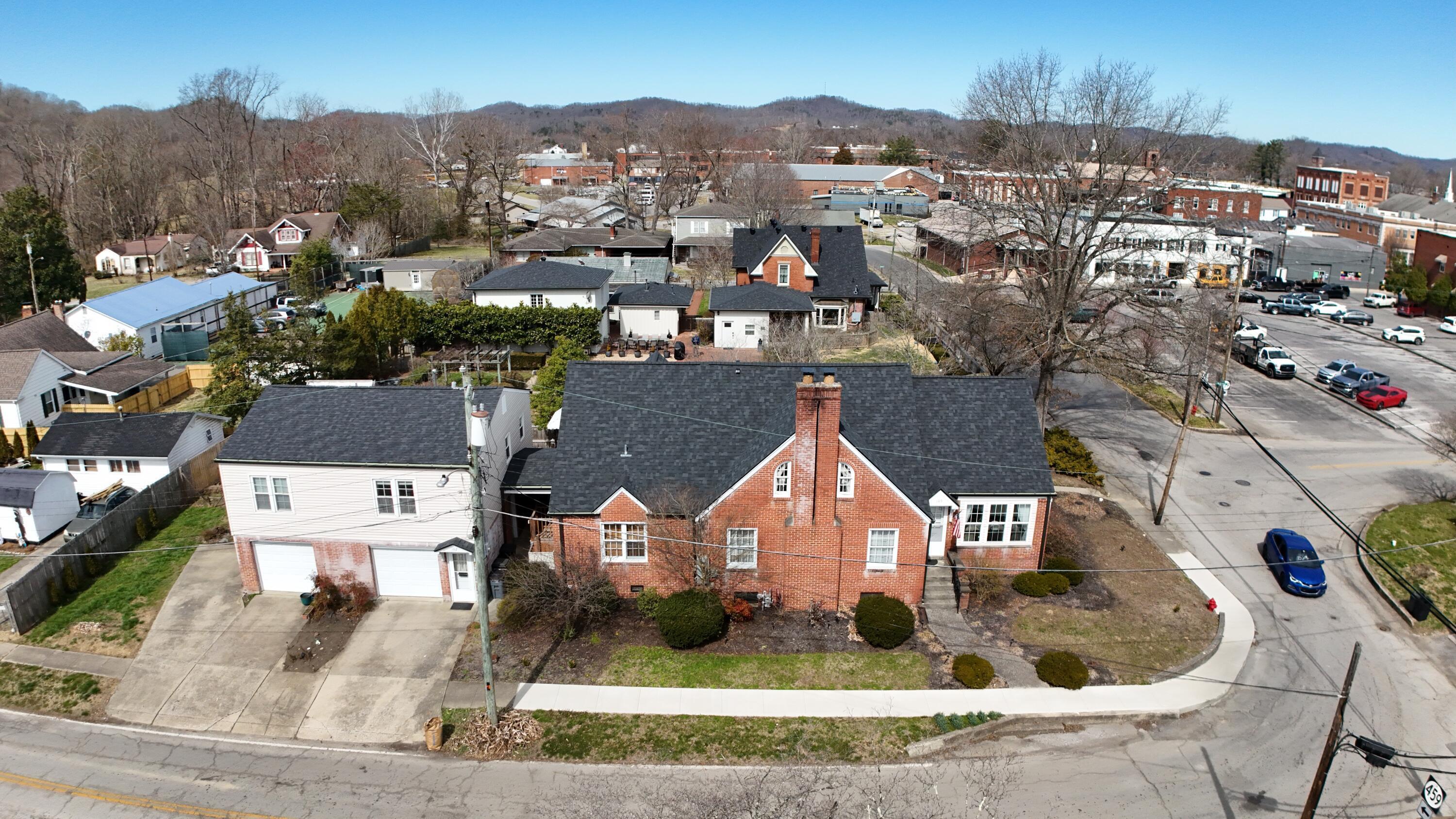 109 Sycamore Drive Property Photo 4