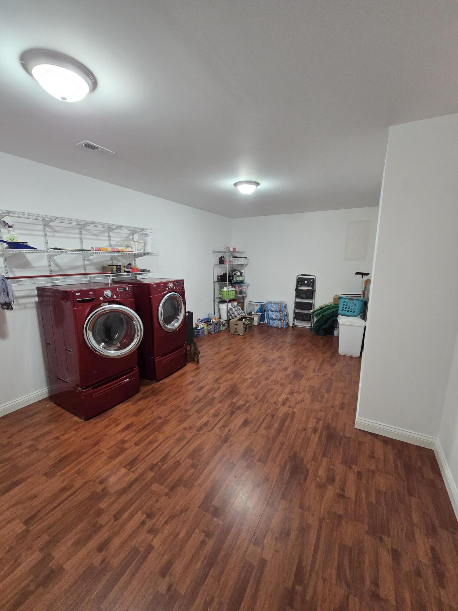 105 Summeridge Road Property Photo 38