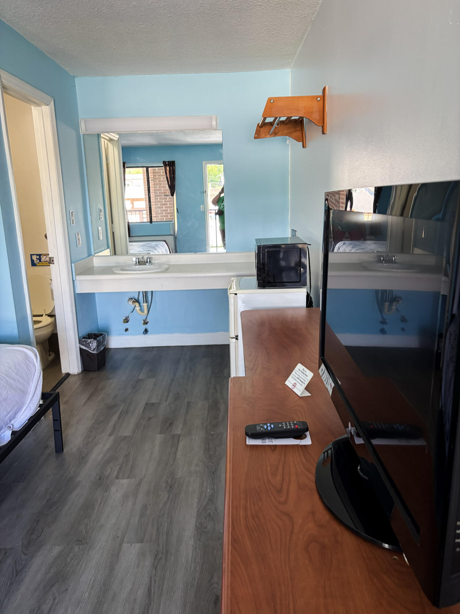 1075 Richmond Road Property Photo 19