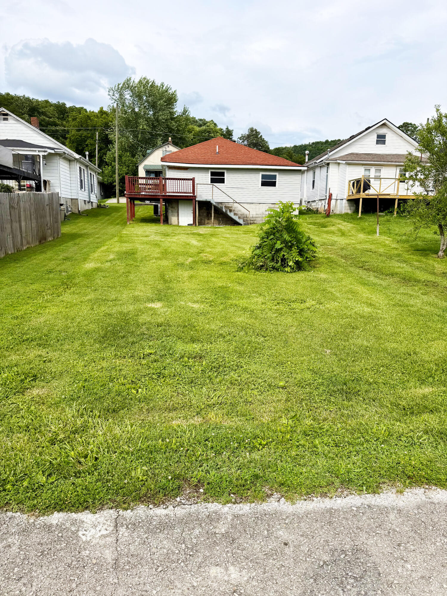 504 Cantrill Street Property Photo 19