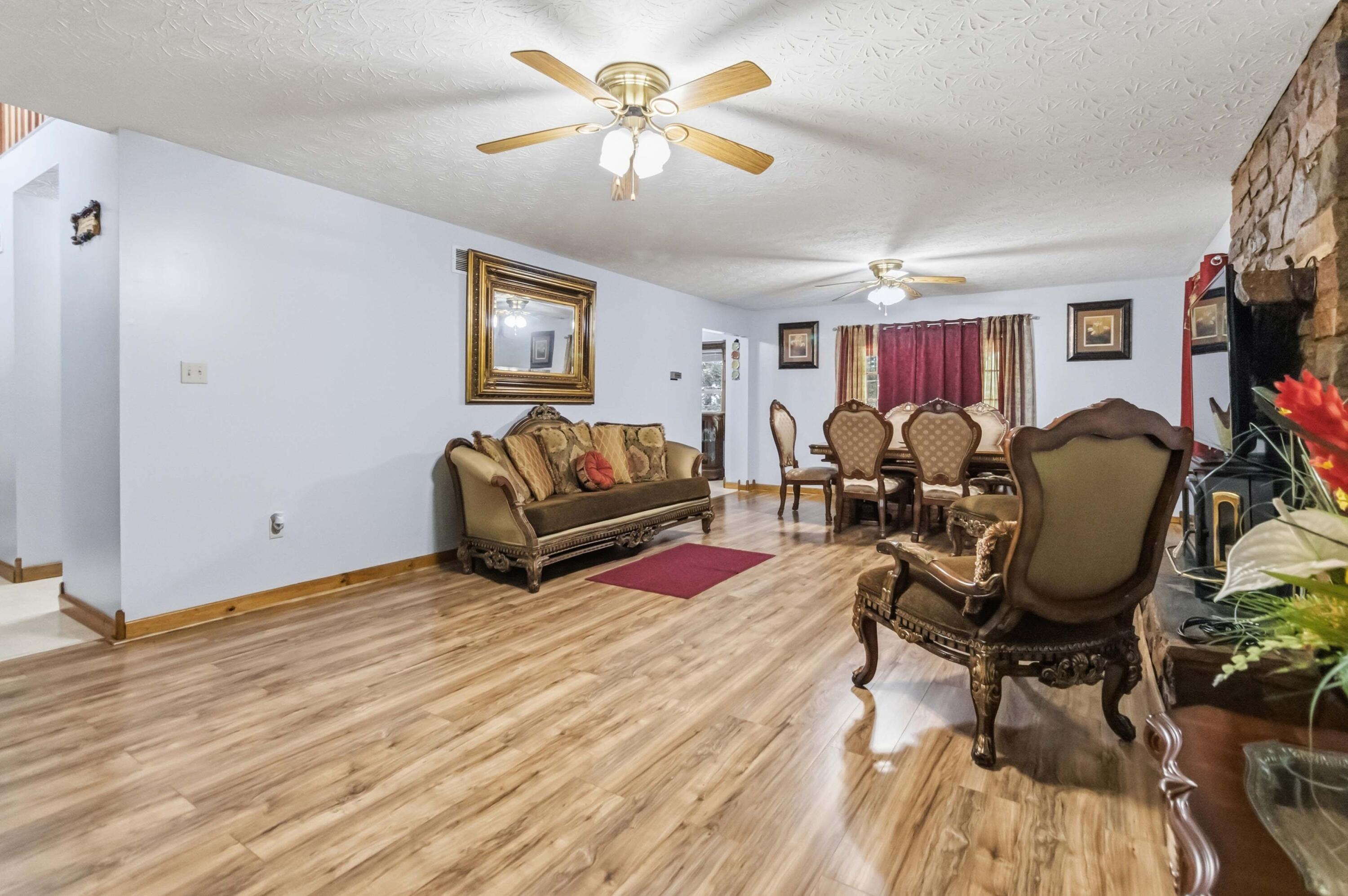 1803 Patsy Riffe Road Property Photo 7