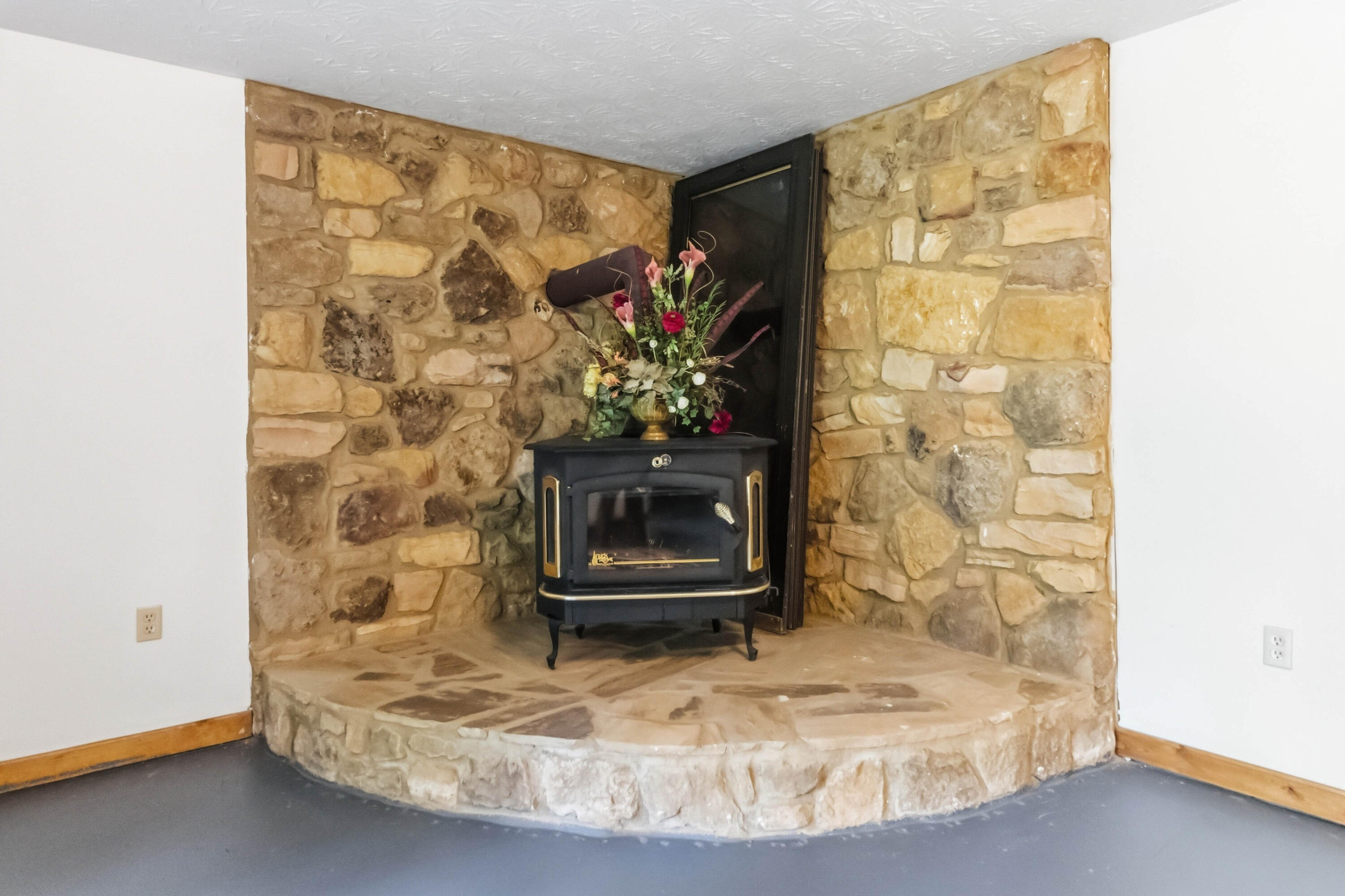 1803 Patsy Riffe Road Property Photo 37
