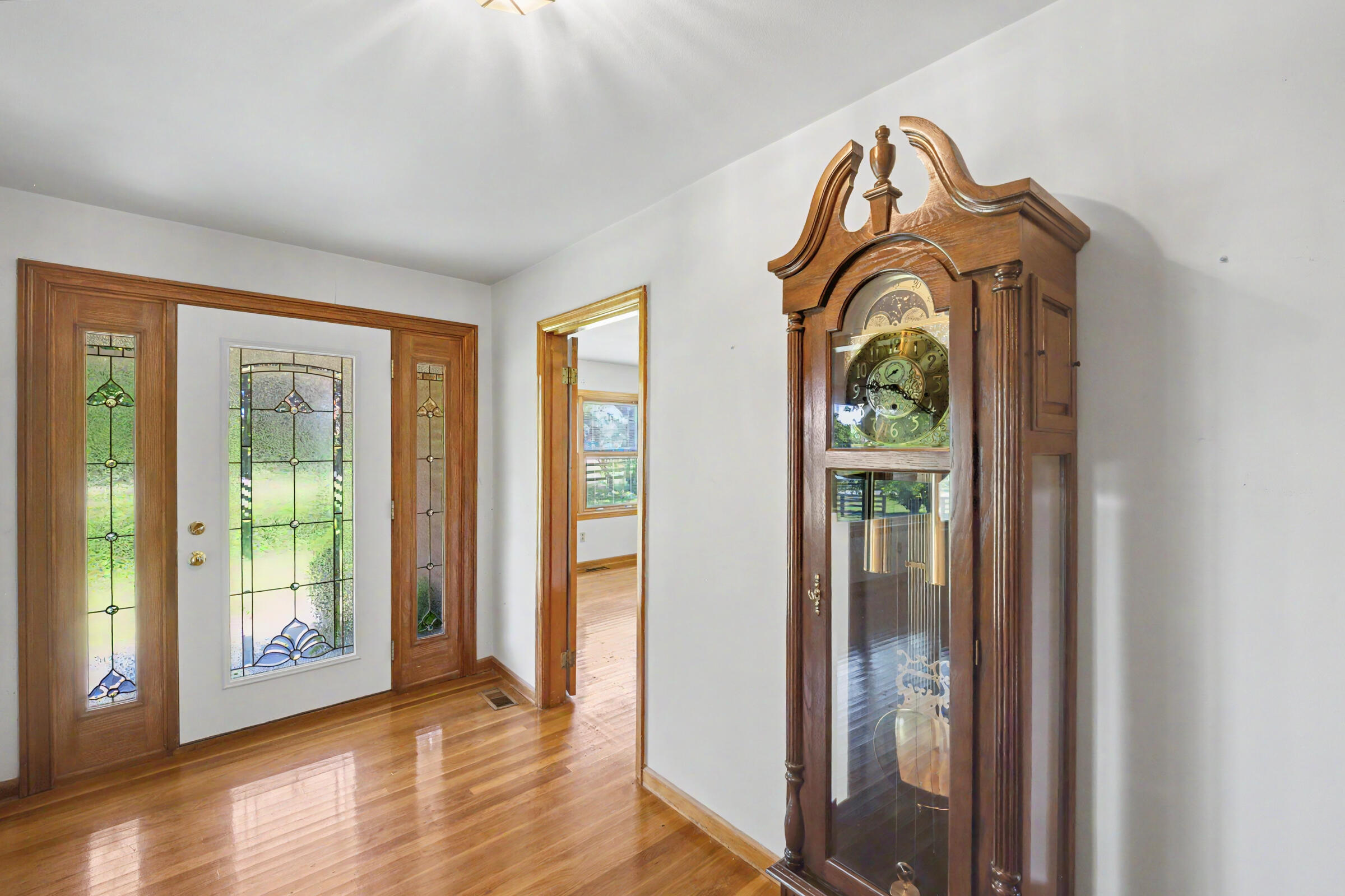 4861 Winchester Road Property Photo 8