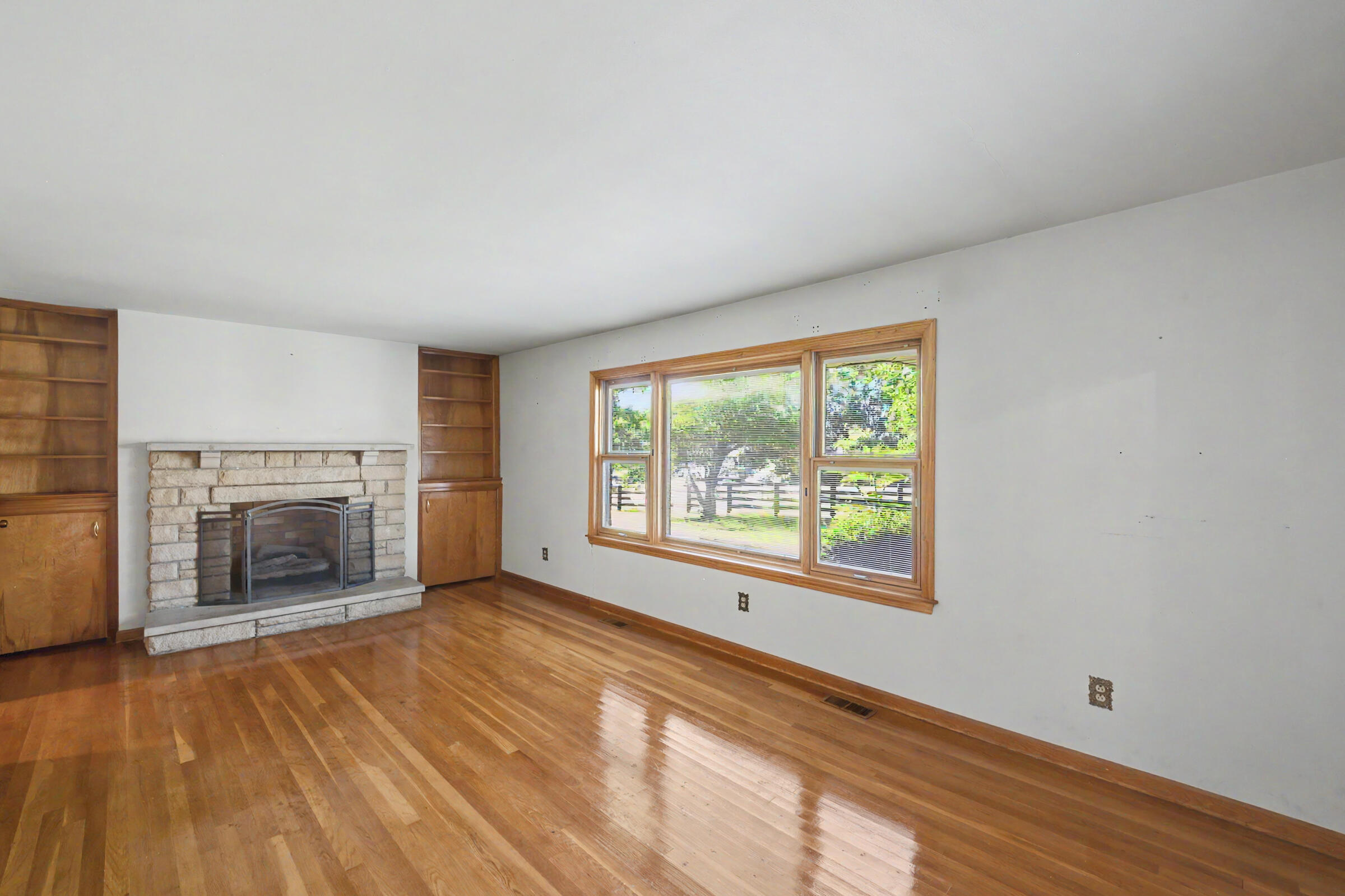 4861 Winchester Road Property Photo 12