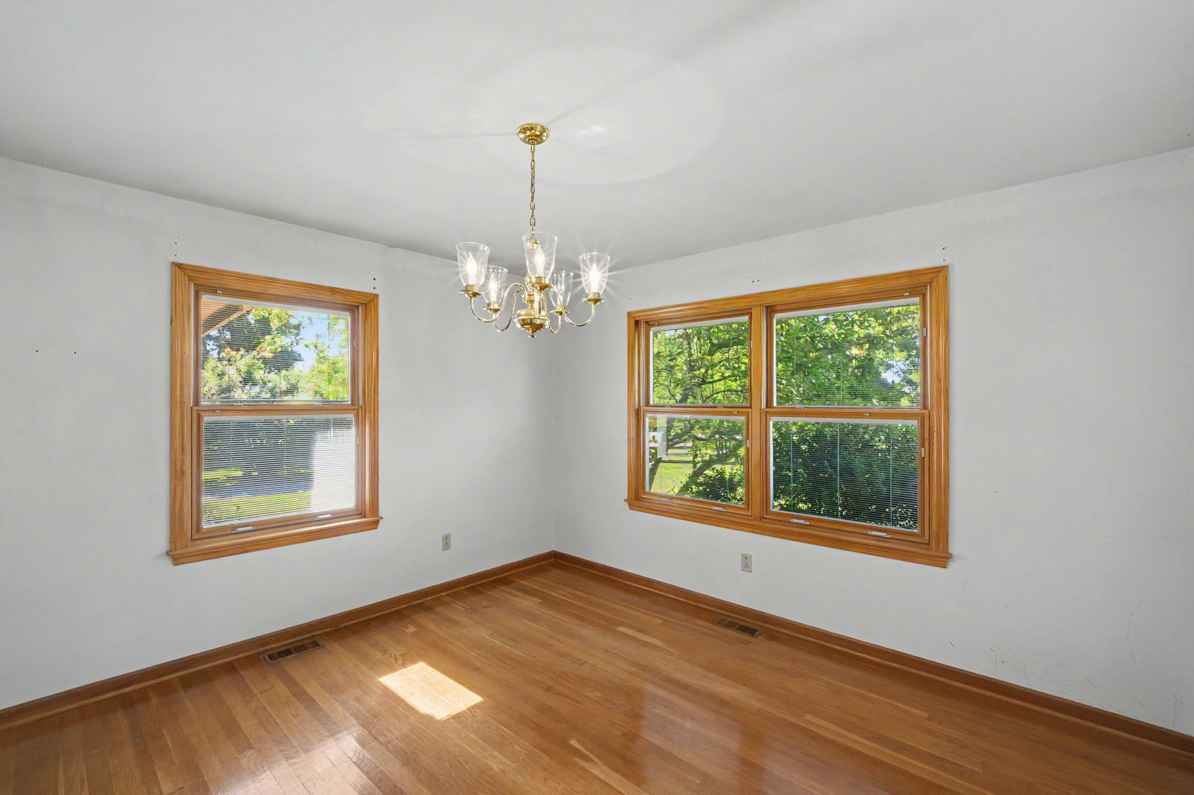 4861 Winchester Road Property Photo 32