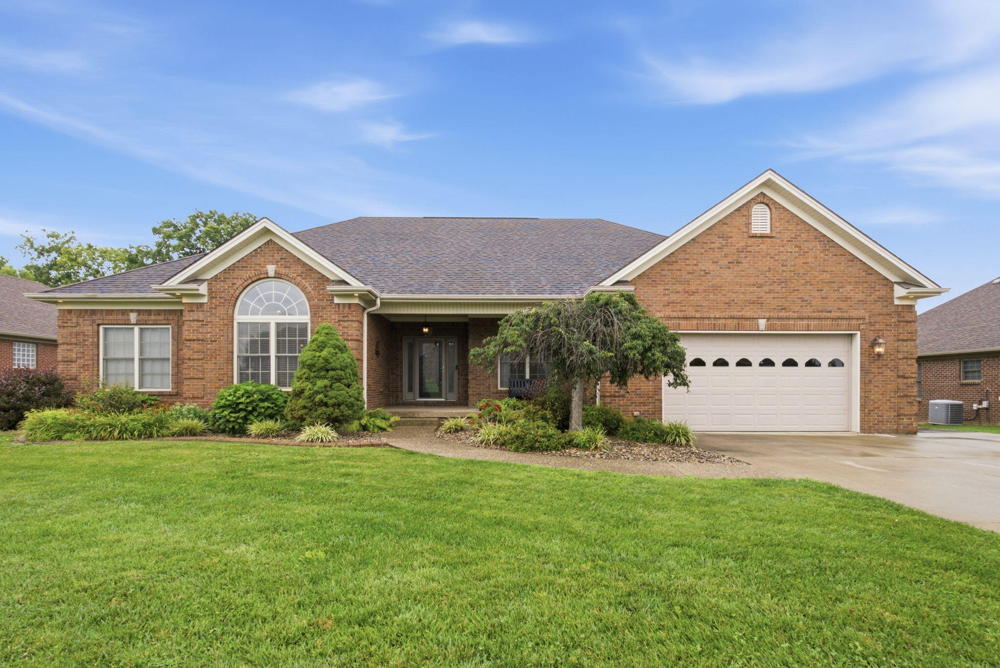 1092 Scenic Garden Property Photo 1