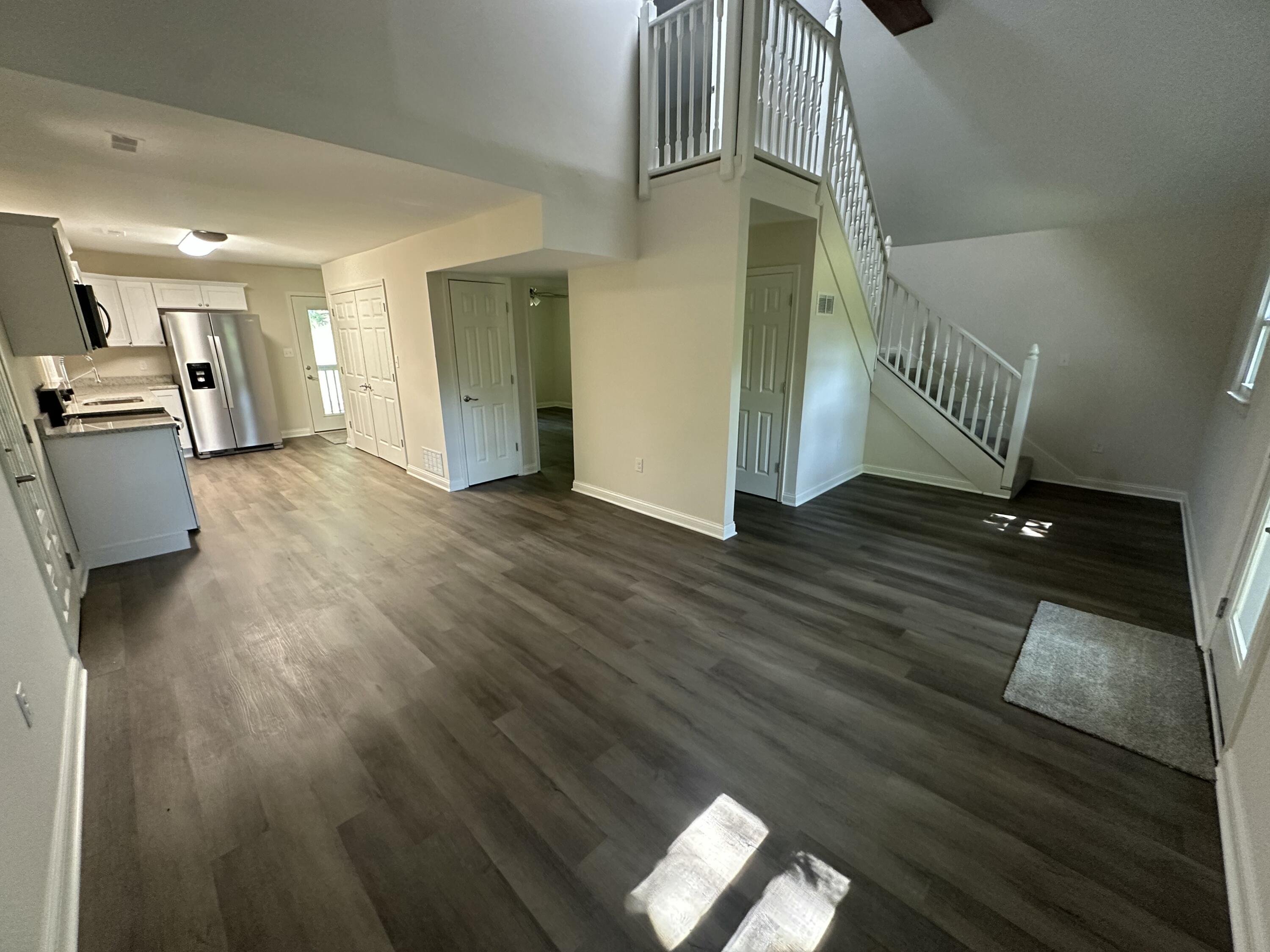 955 Right Angle Road Property Photo 11