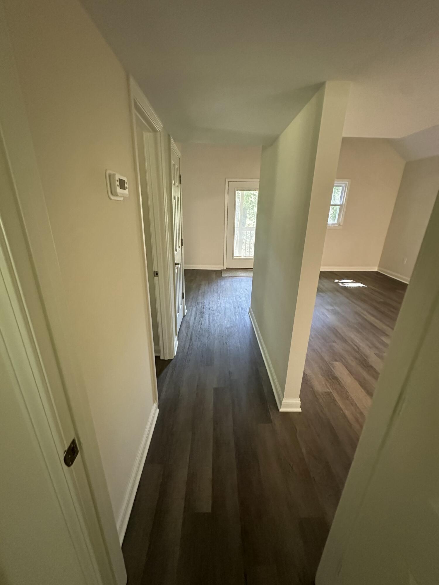 955 Right Angle Road Property Photo 13
