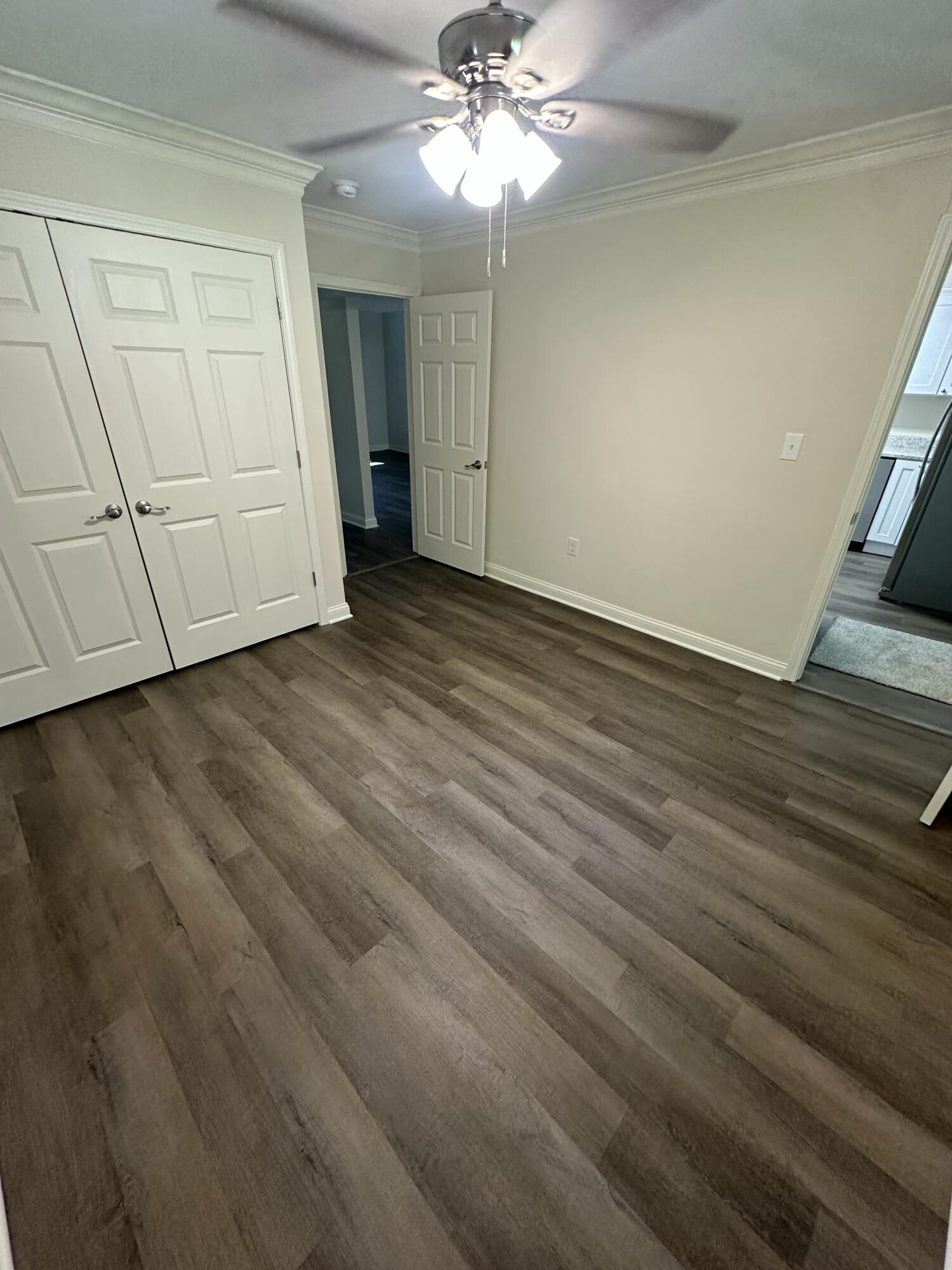 955 Right Angle Road Property Photo 15