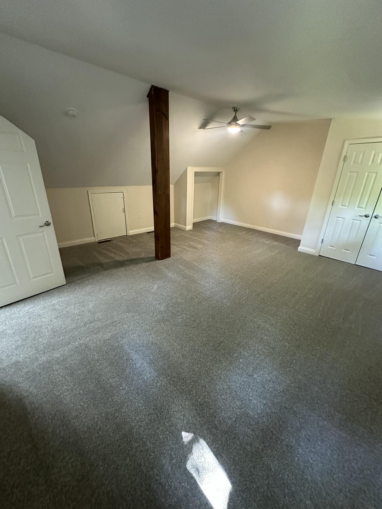 955 Right Angle Road Property Photo 26