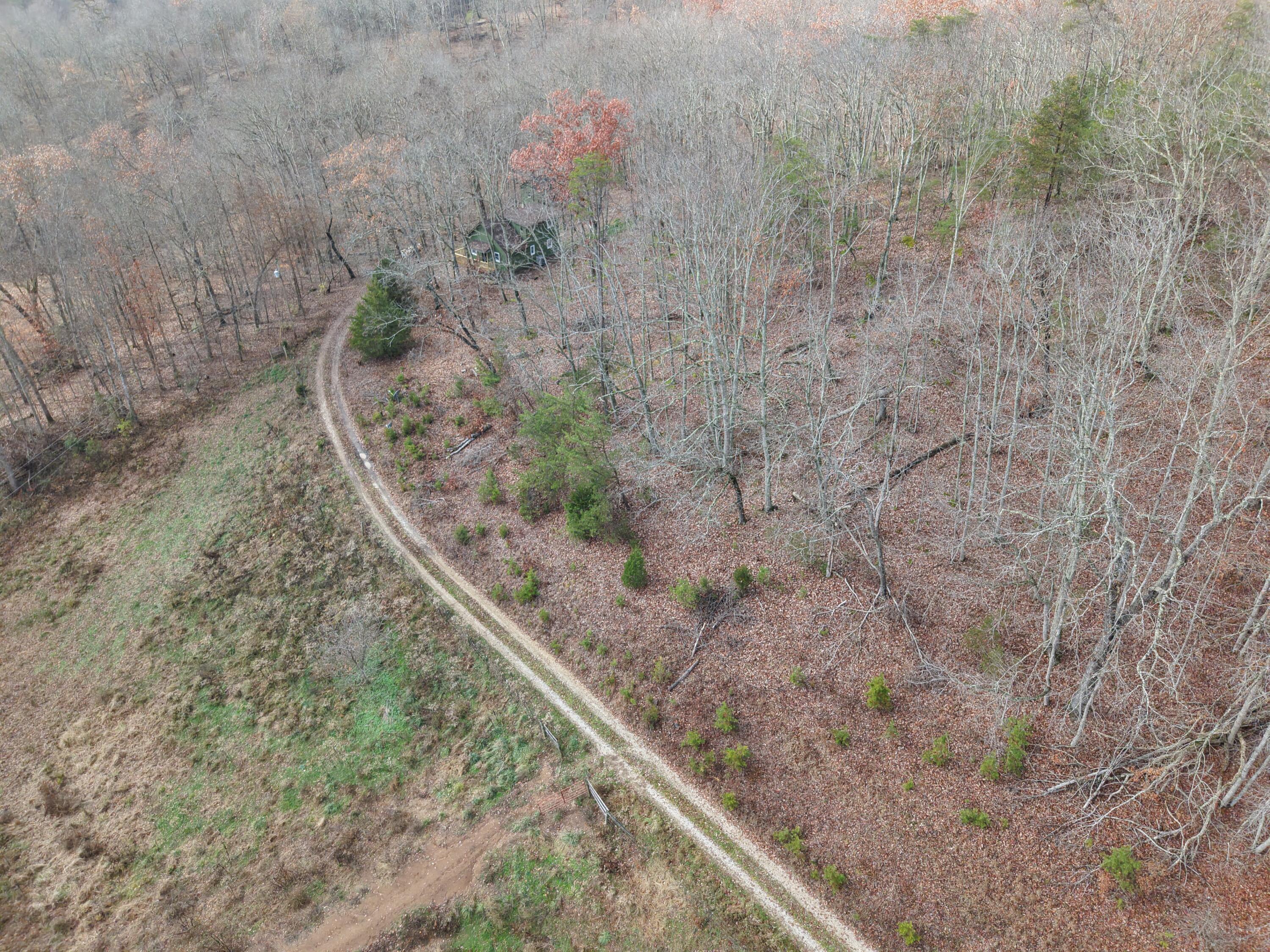 955 Right Angle Road Property Photo 32