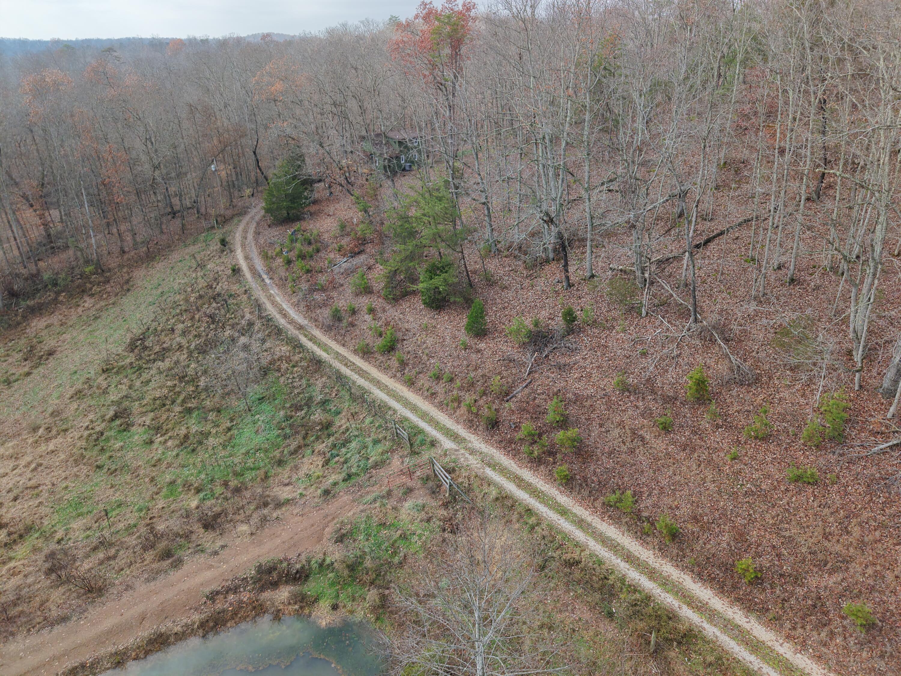955 Right Angle Road Property Photo 34