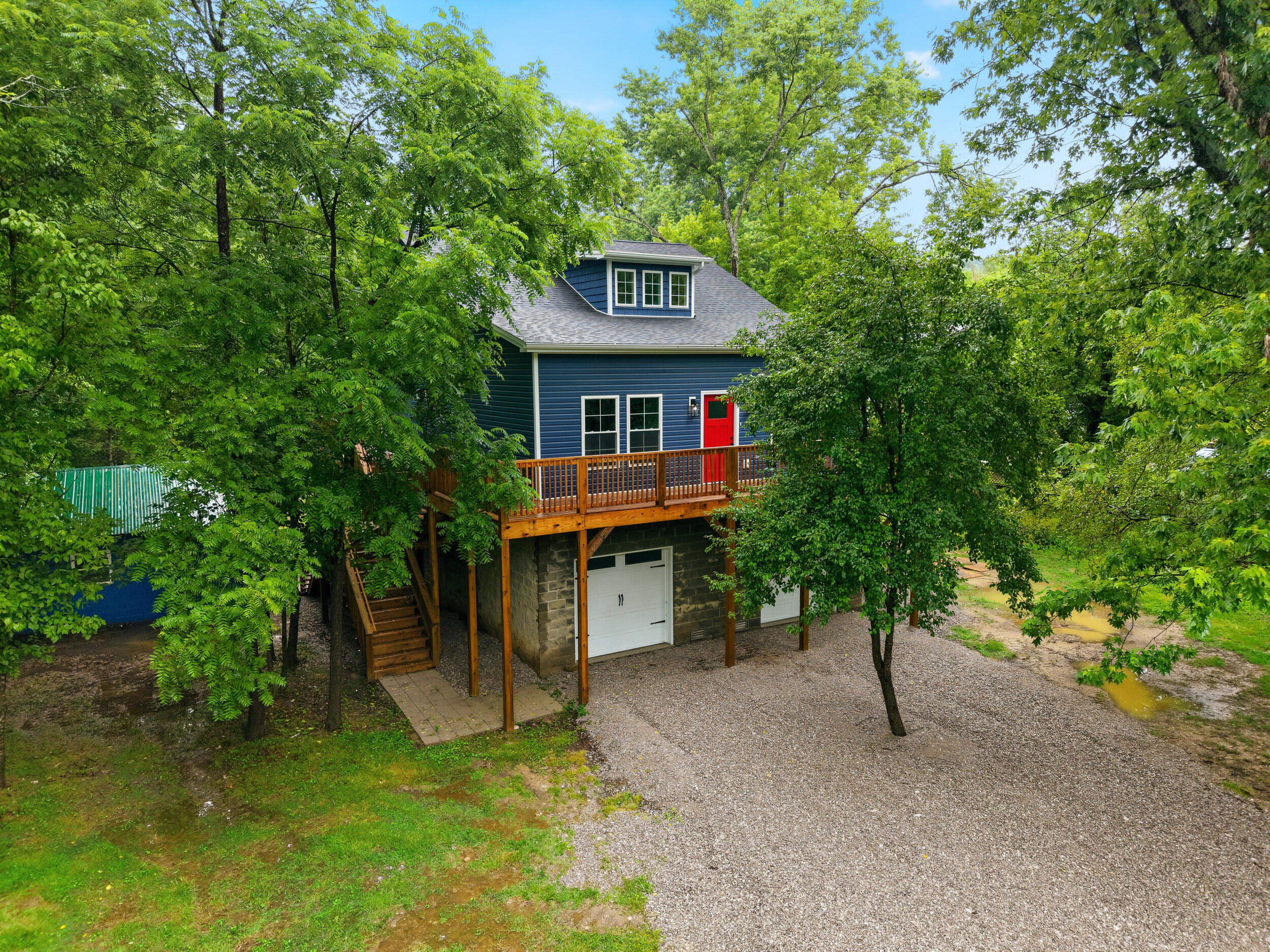 1380 Shore Acres Road Property Photo 3