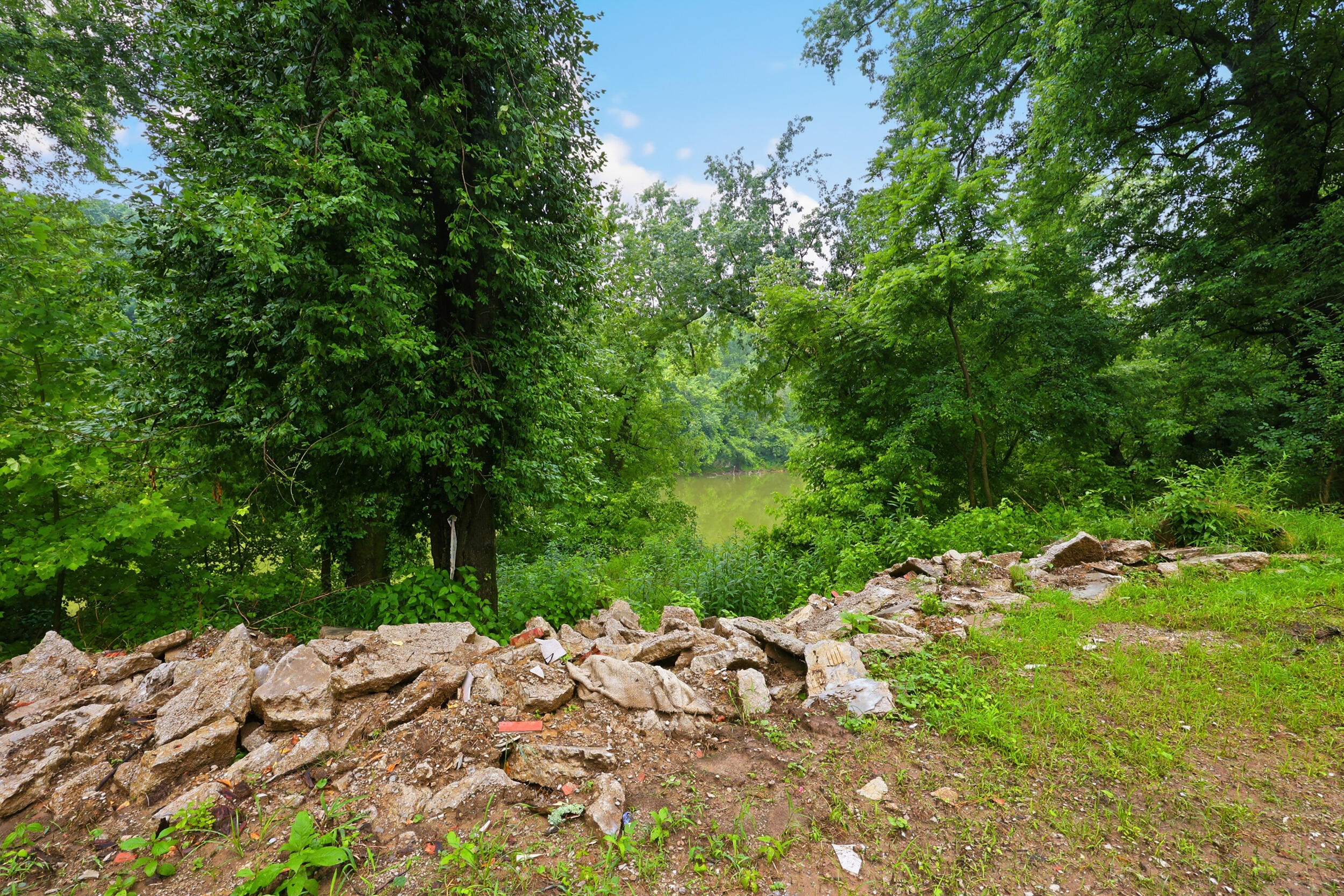 1380 Shore Acres Road Property Photo 38