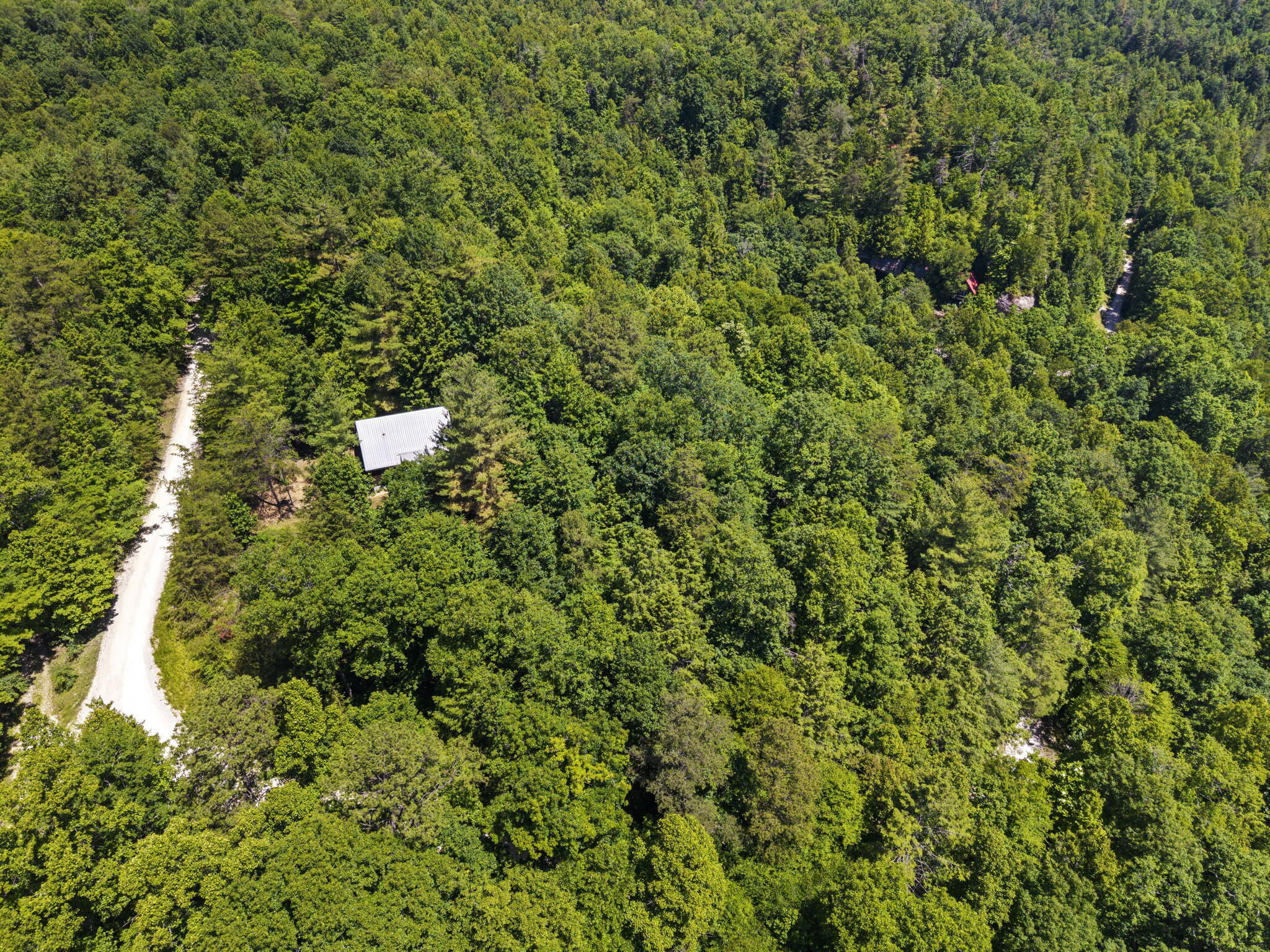 611 Paradise Drive Property Photo 13