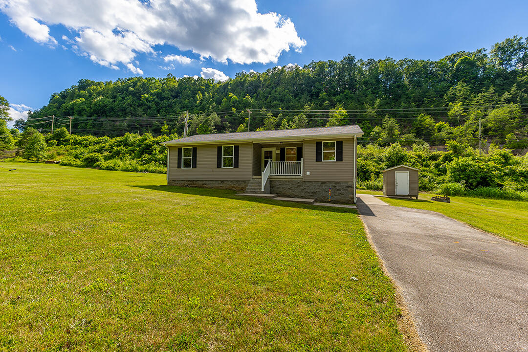 566 Lantern Way Property Photo 1