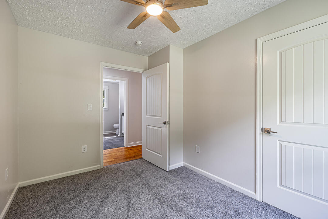 566 Lantern Way Property Photo 17