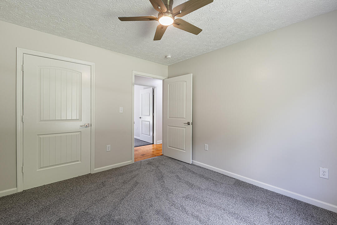566 Lantern Way Property Photo 19