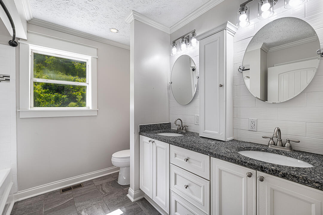 566 Lantern Way Property Photo 22