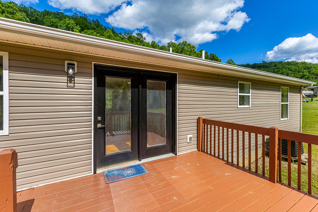 566 Lantern Way Property Photo 24