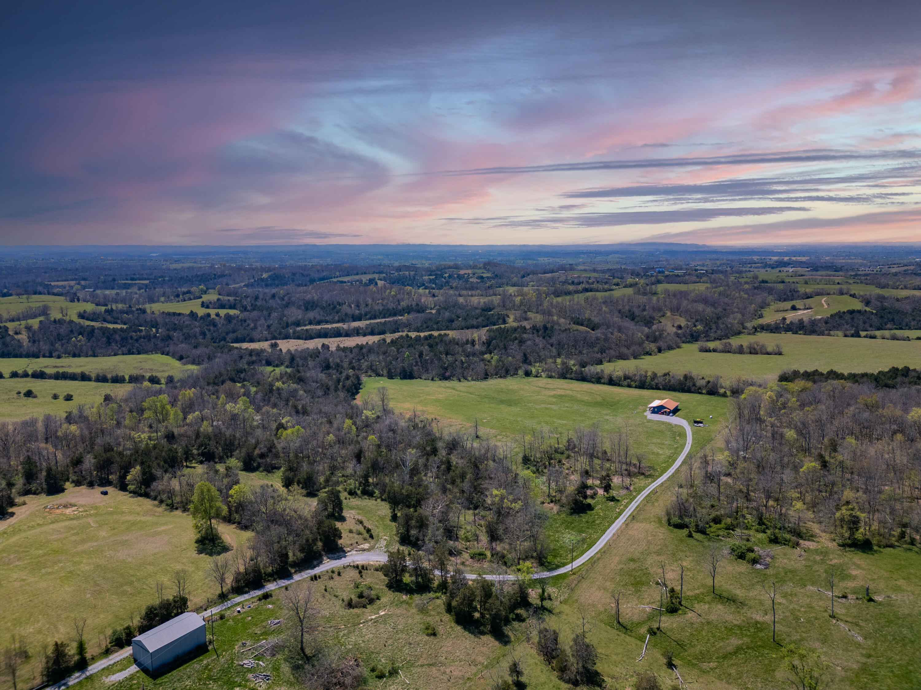 4174 Fall Lick Road Property Photo 3